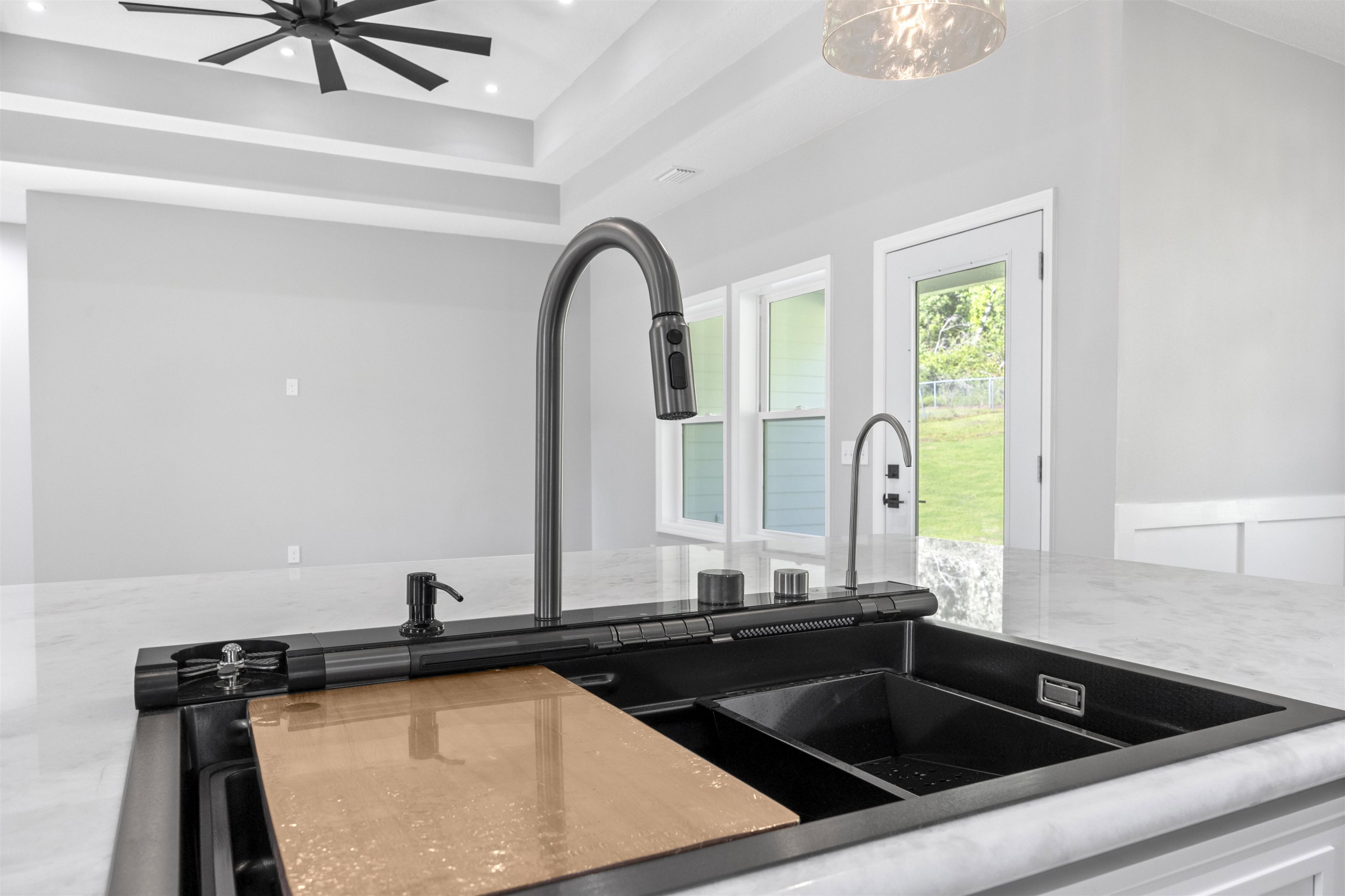 236 SW Country Club Estates Road, Madison, Florida image 6