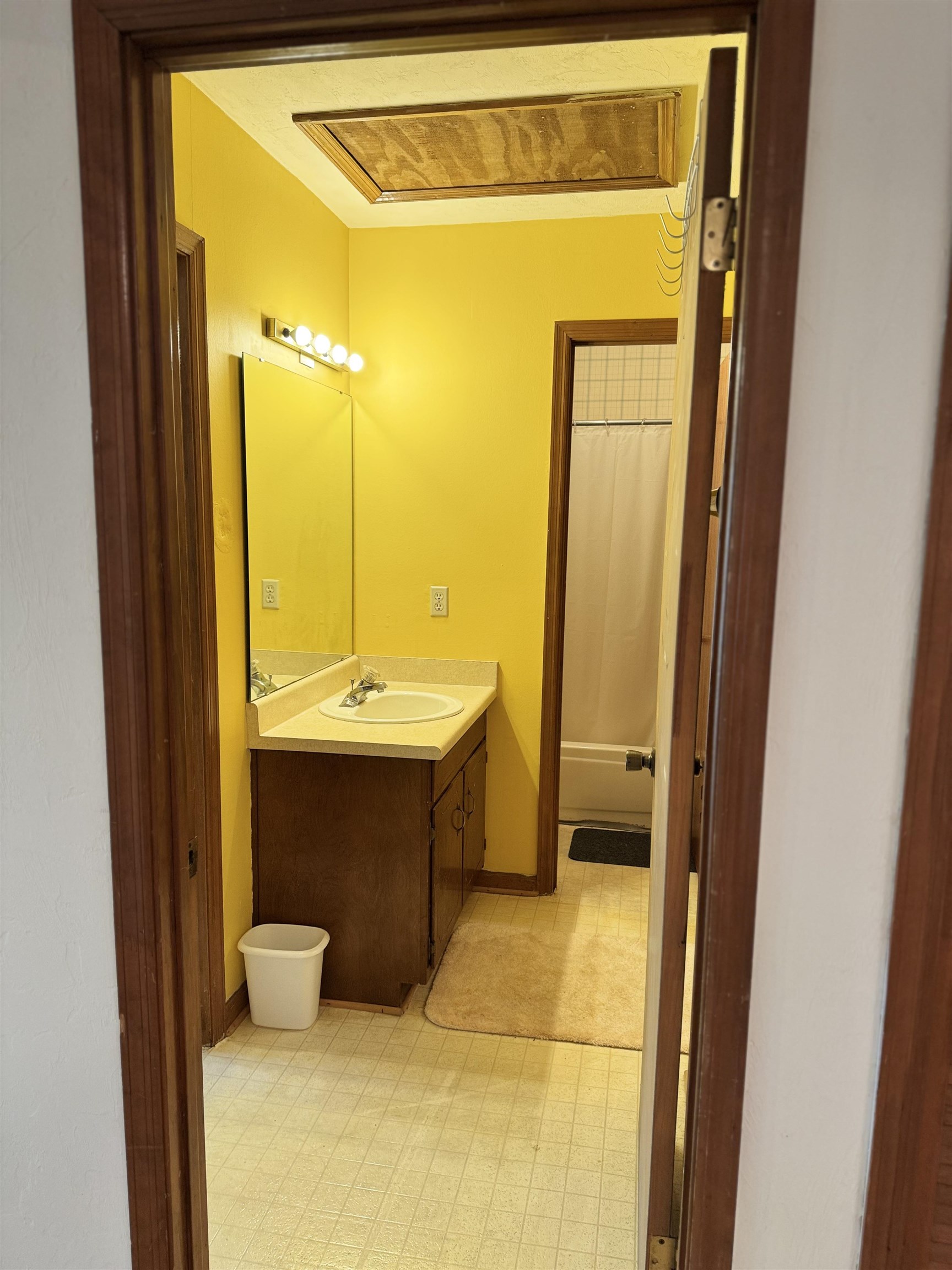 1108 Green Tree Court #1, Tallahassee, Texas image 3