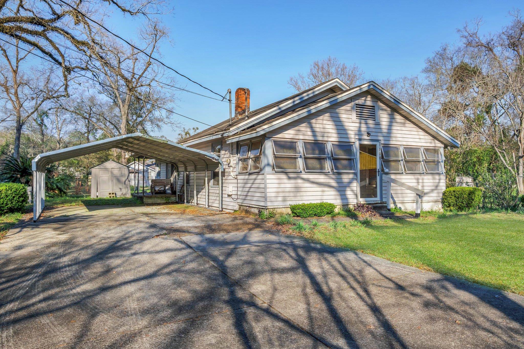 1308 Gibbs Drive, Tallahassee, Florida image 2