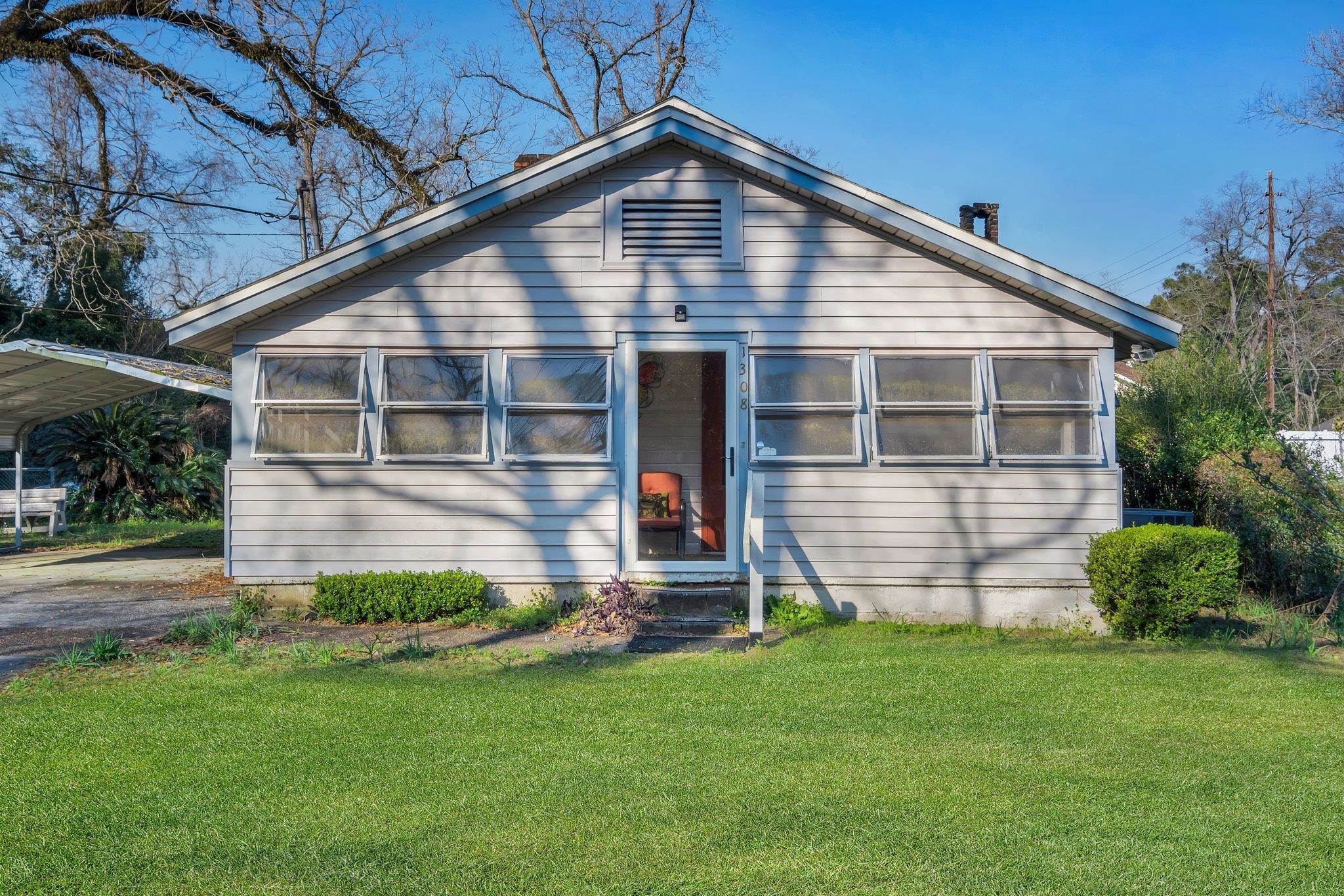 1308 Gibbs Drive, Tallahassee, Florida image 3