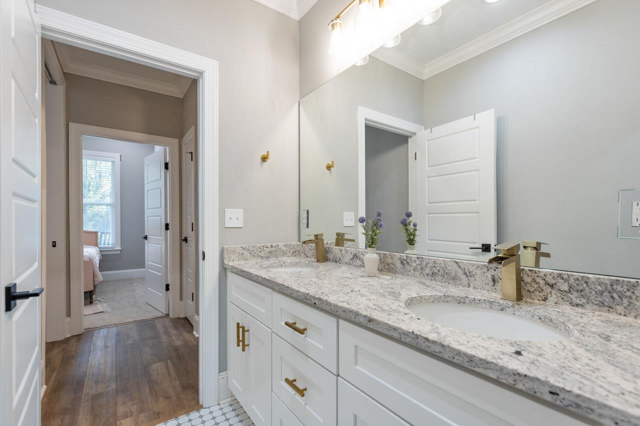 493 Old Dirt Road, Tallahassee, Texas image 33