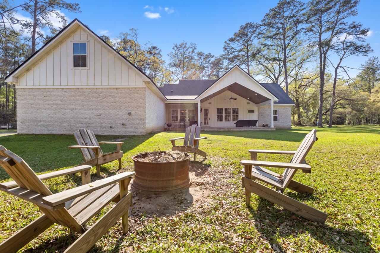 493 Old Dirt Road, Tallahassee, Texas image 40