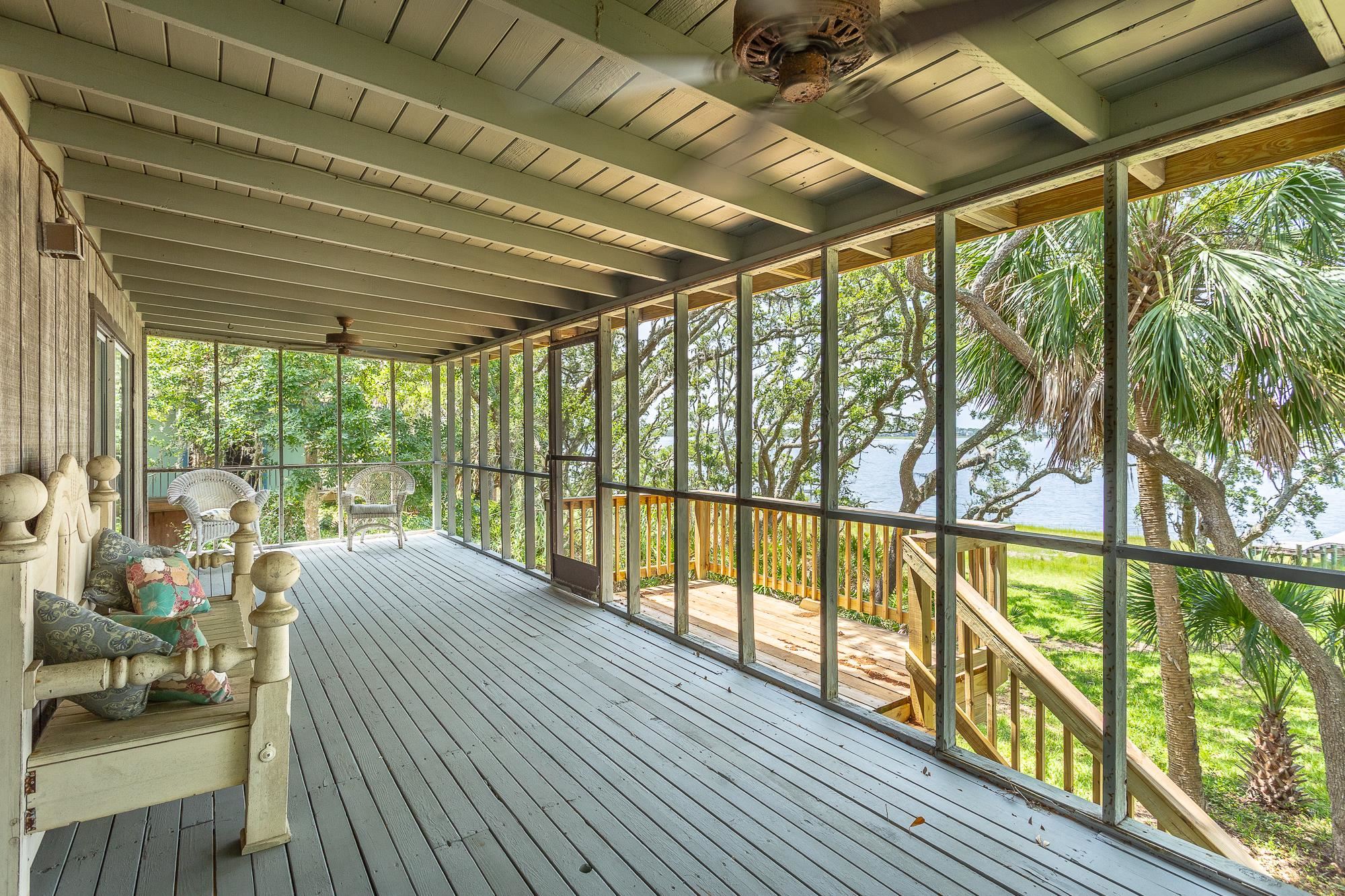 654 Mariner Circle, Alligator Point, Texas image 17