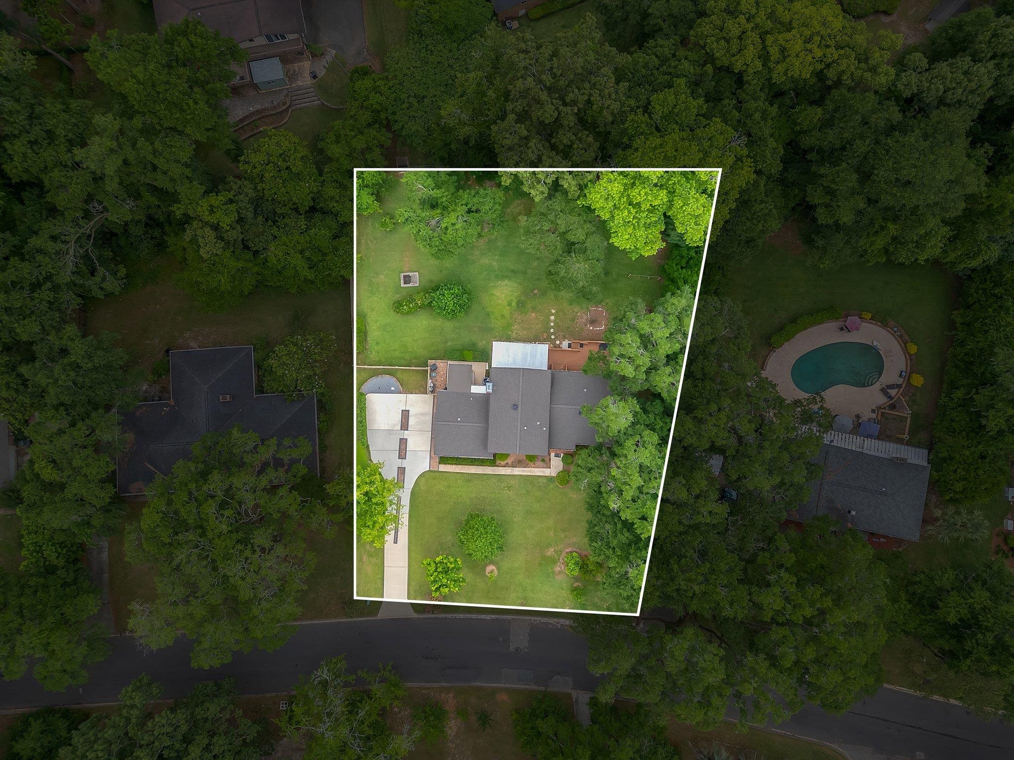 3514 Tullamore Lane, Tallahassee, Florida image 2