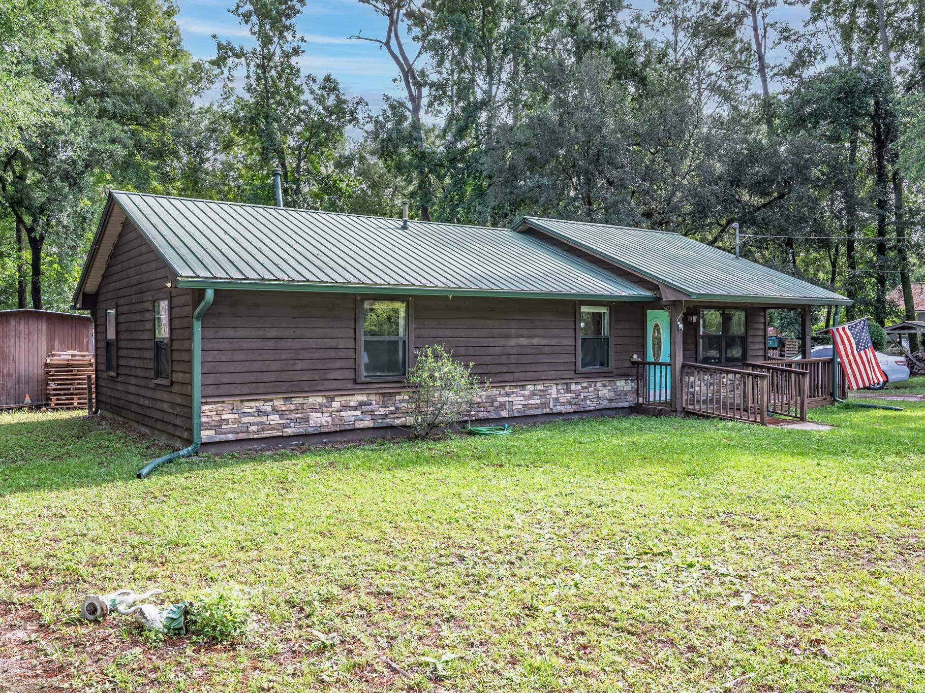 208 Mill Creek Road, Crawfordville, Florida image 2