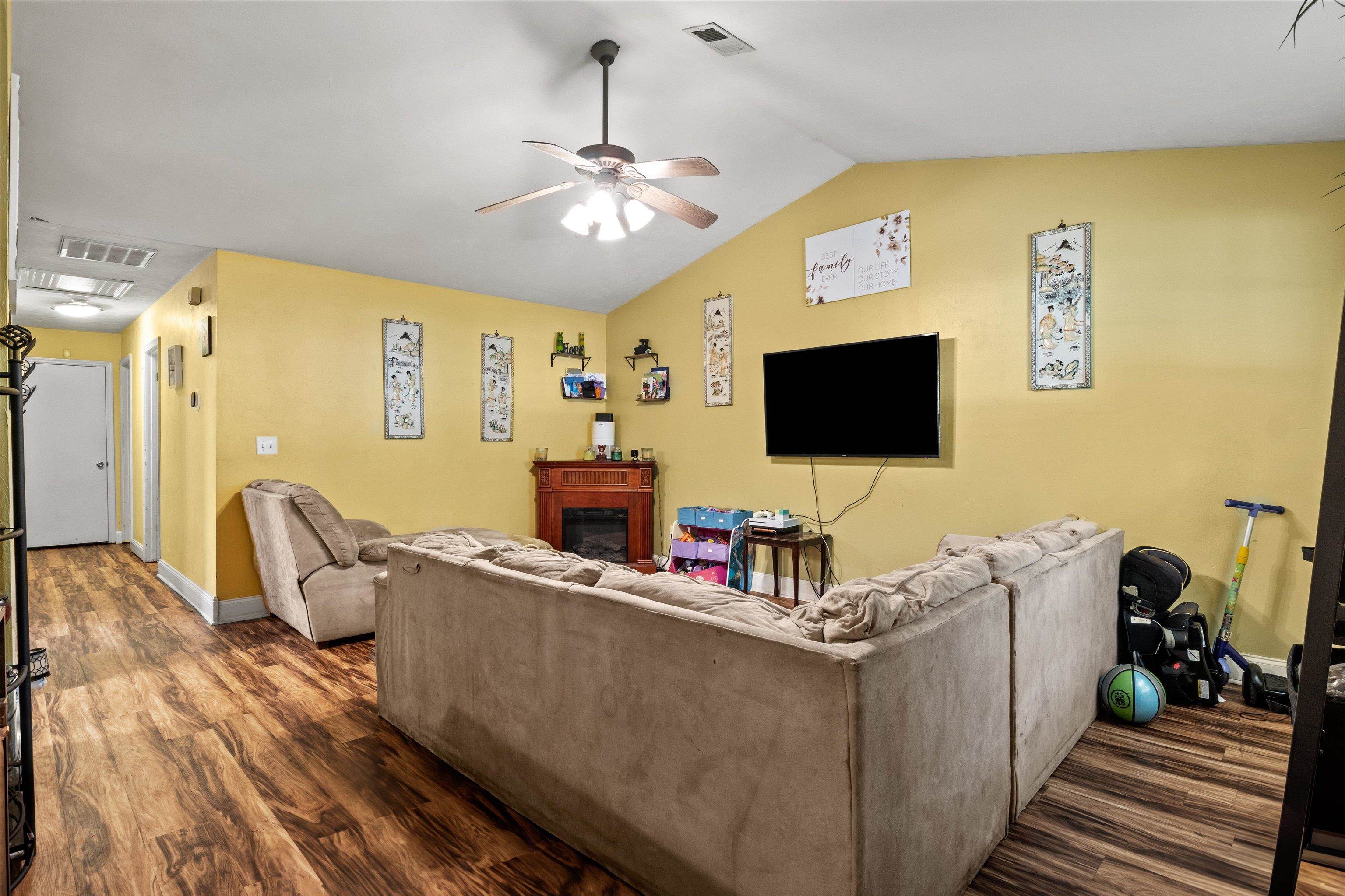 3127 Huntington Woods Boulevard, Tallahassee, Florida image 4