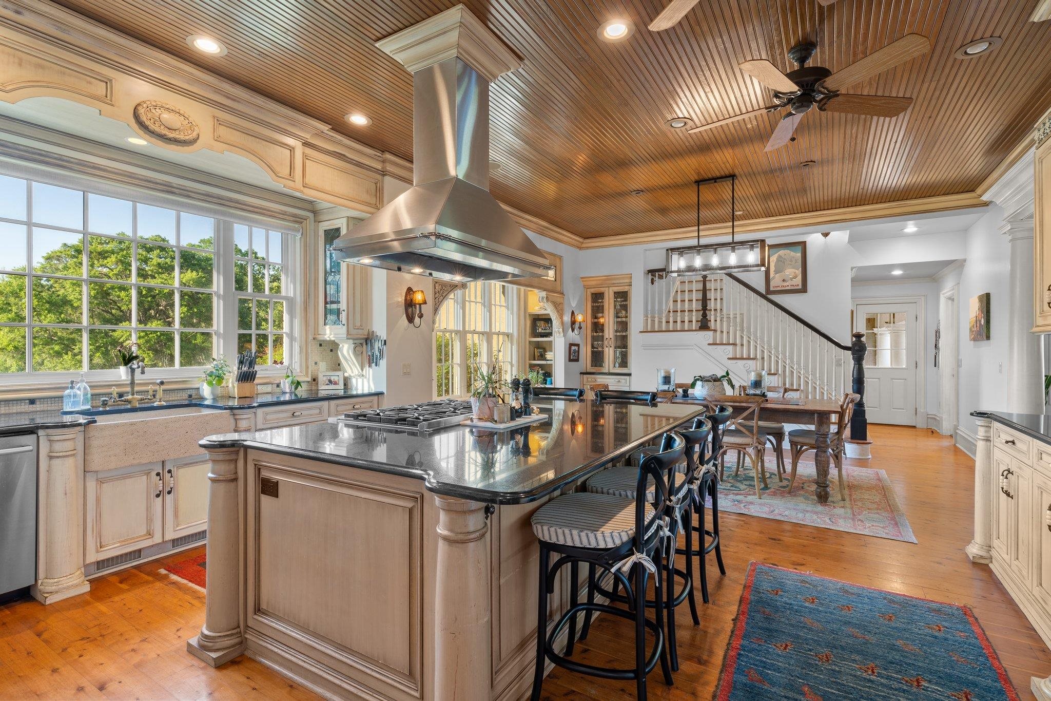 9525 Woodland Hills Way, Tallahassee, Florida image 12