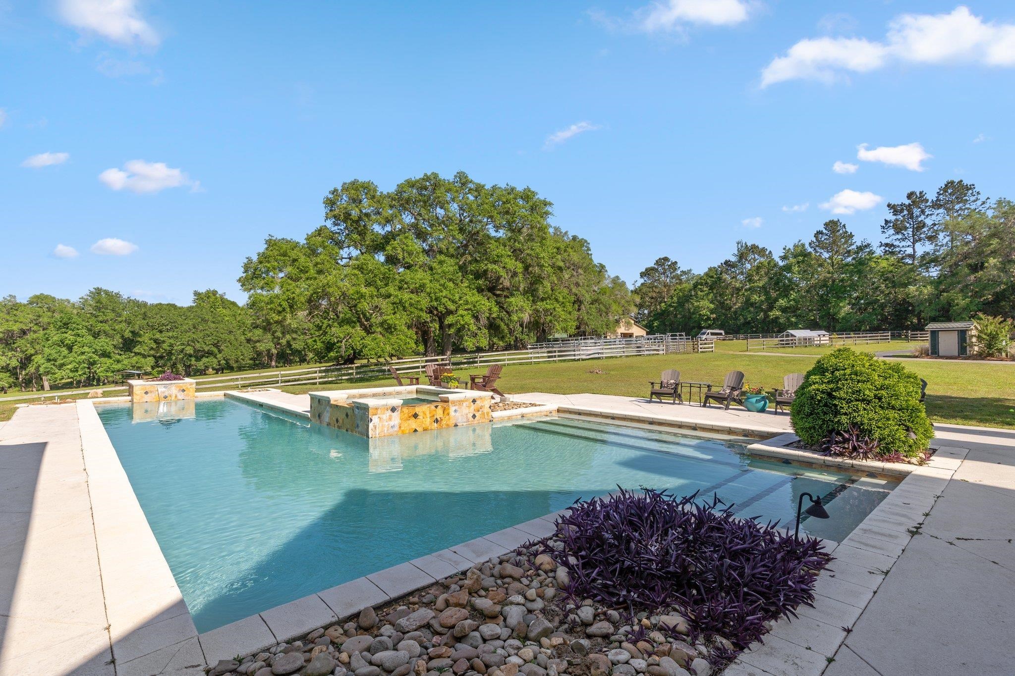 9525 Woodland Hills Way, Tallahassee, Florida image 44