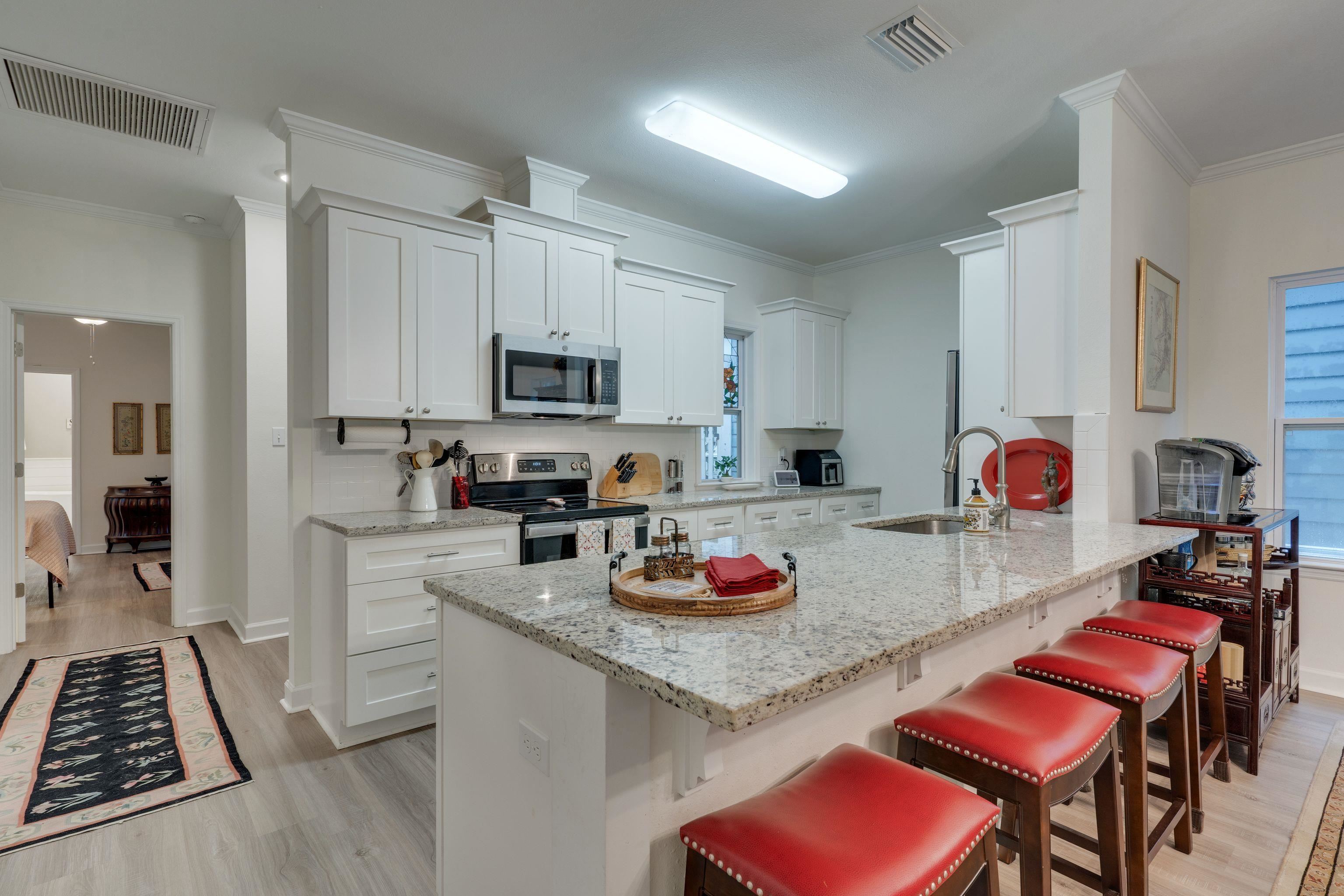 624 W 7th Avenue, Tallahassee, Texas image 6