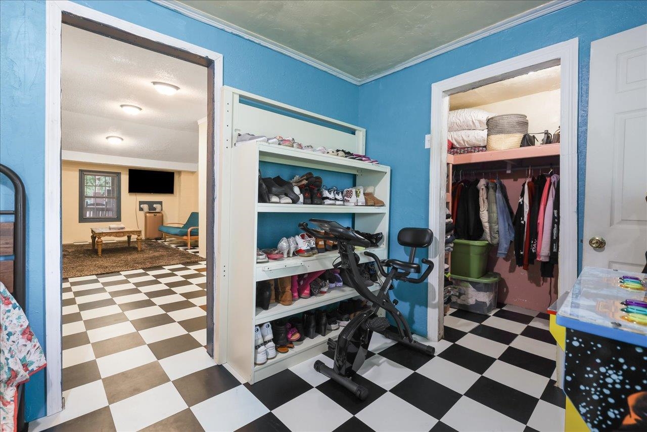 698 Liberty Road, Quincy, Texas image 32