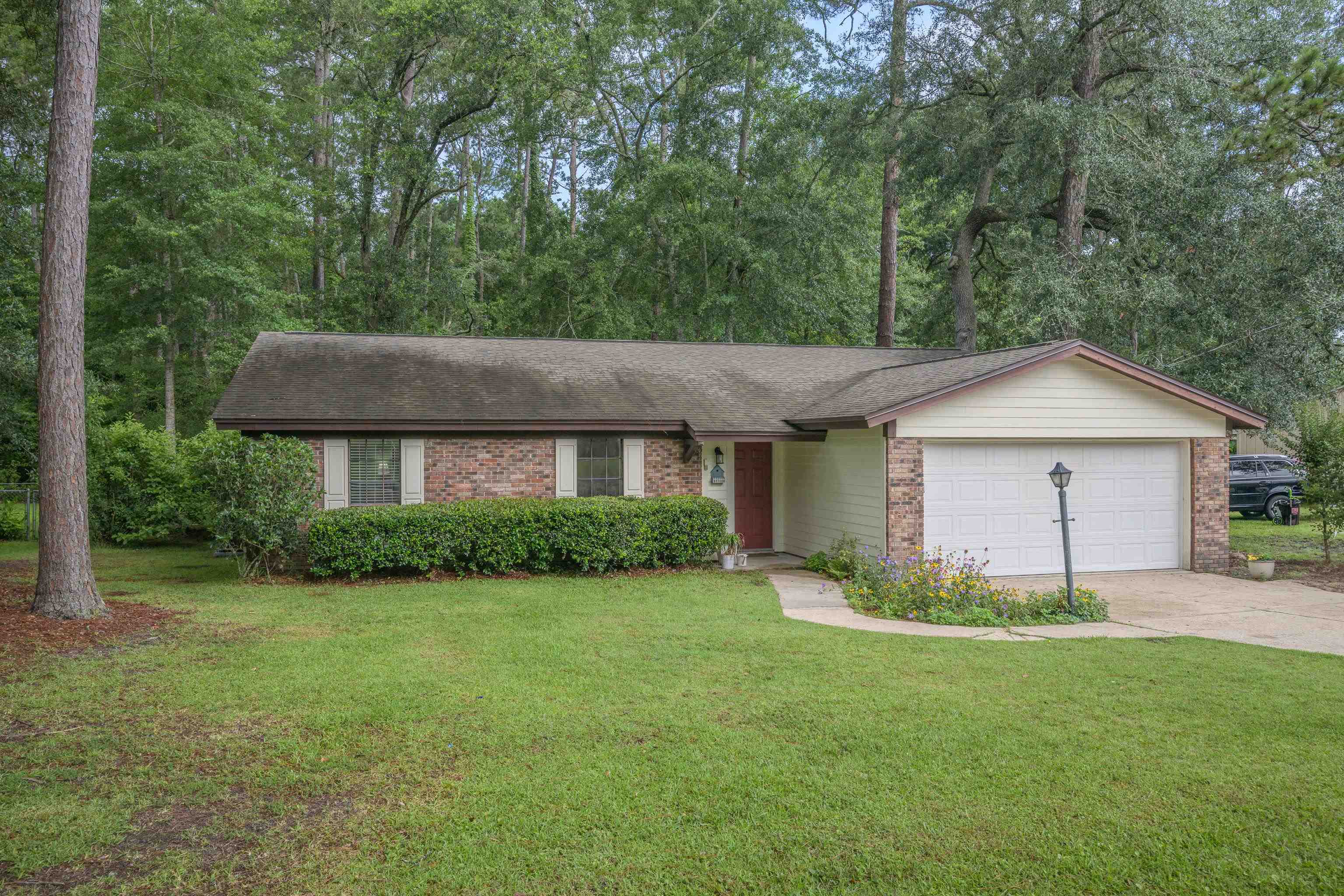 4308 Snoopy Lane, Tallahassee, Florida image 2