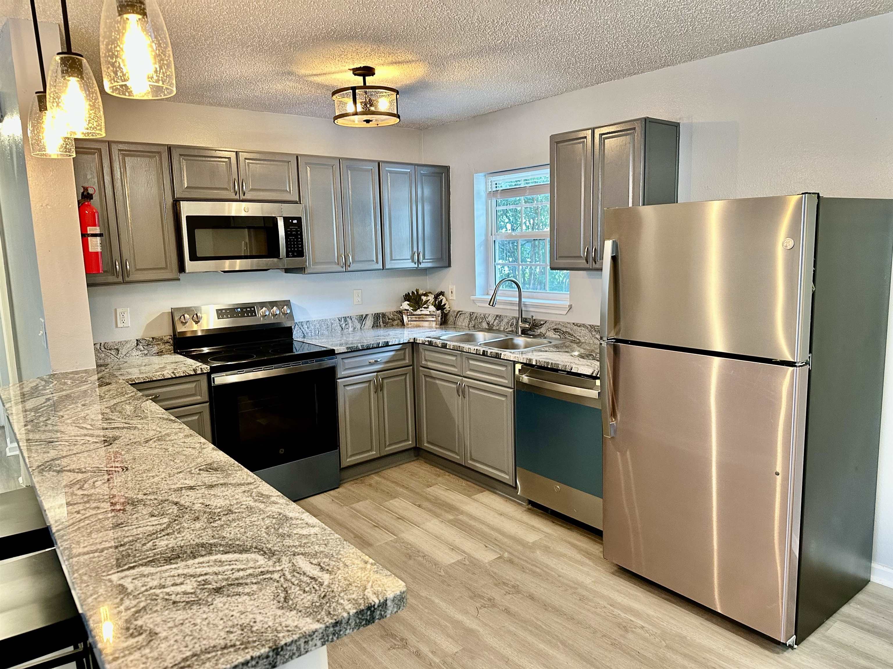 3626 S Lakewood Drive, Tallahassee, Florida image 4