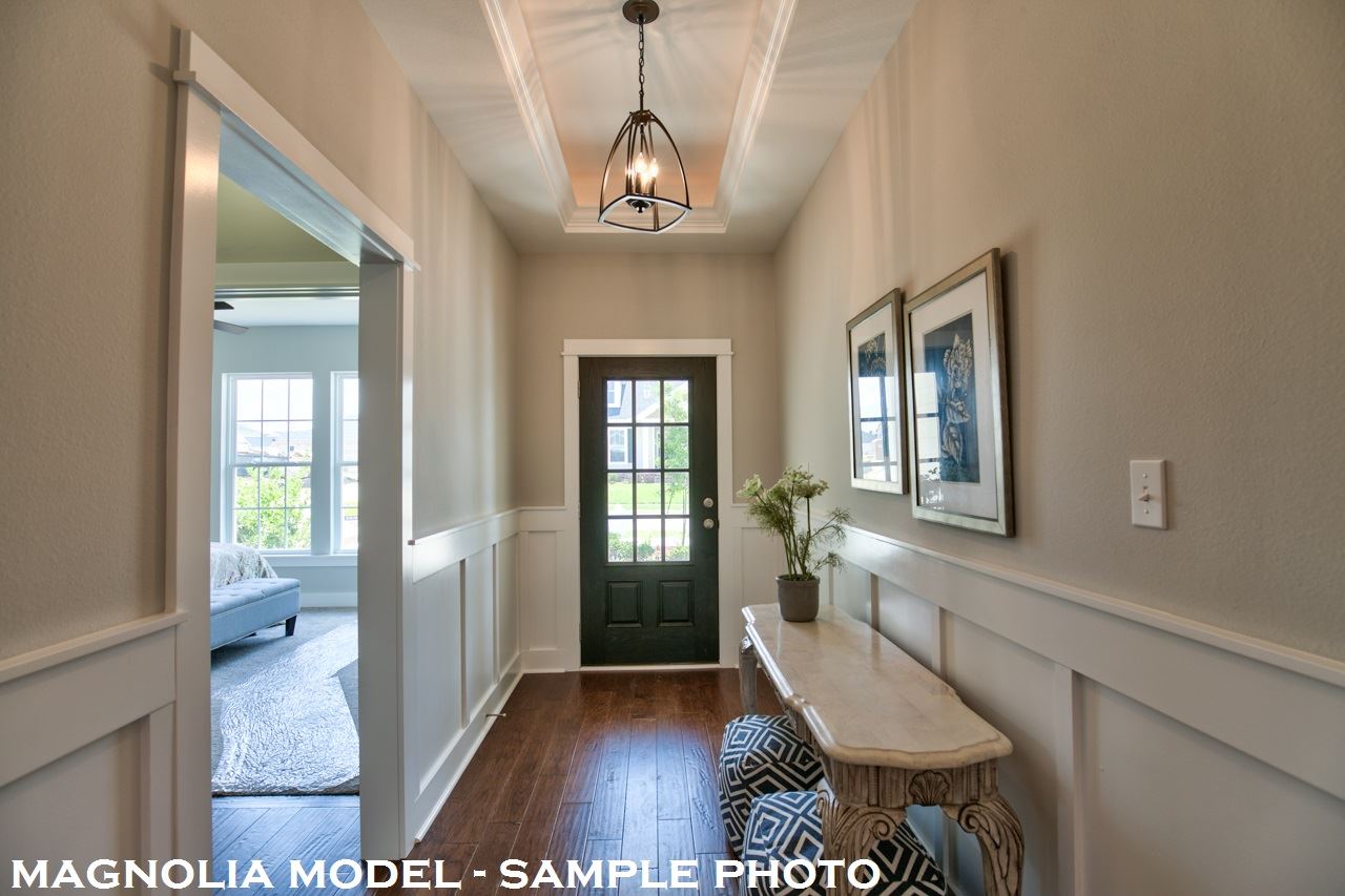 1456 Summerbrooke Drive, Tallahassee, Florida image 2