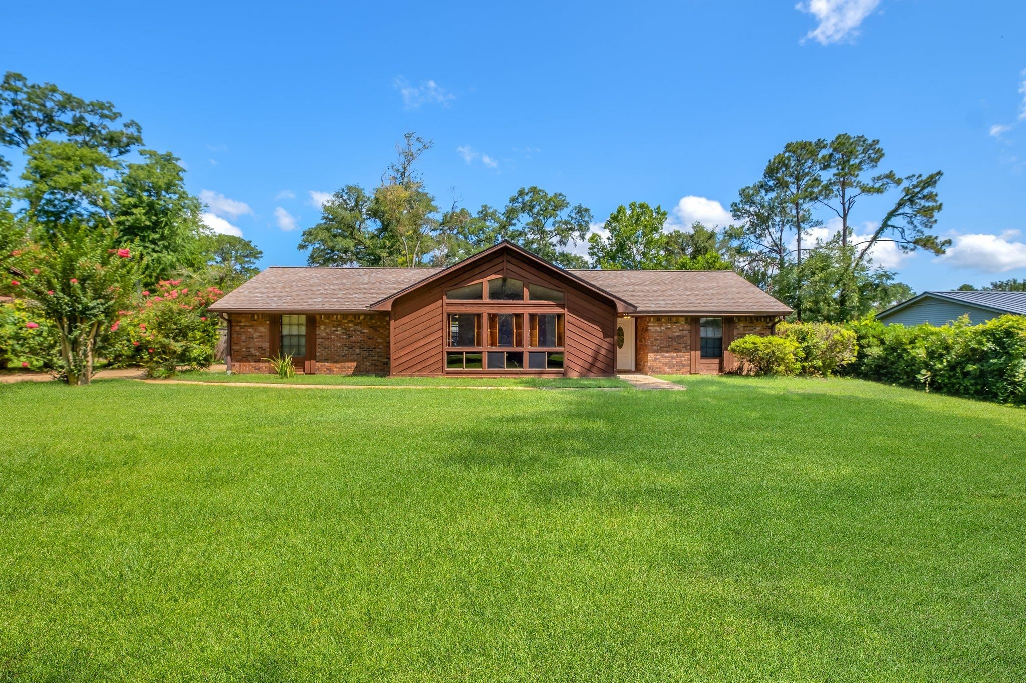 4054 Mcleod Drive, Tallahassee, Florida image 1