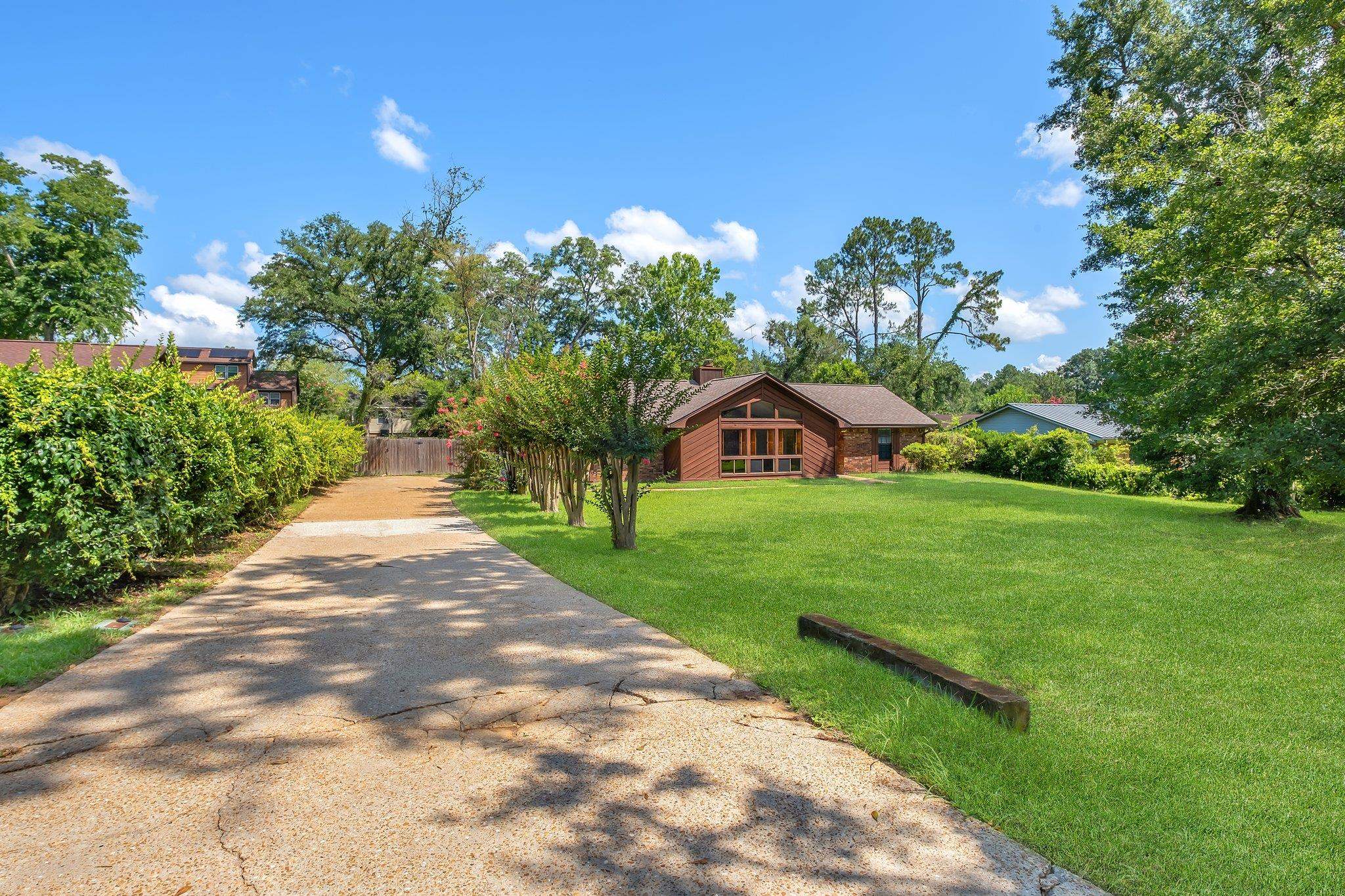 4054 Mcleod Drive, Tallahassee, Florida image 5