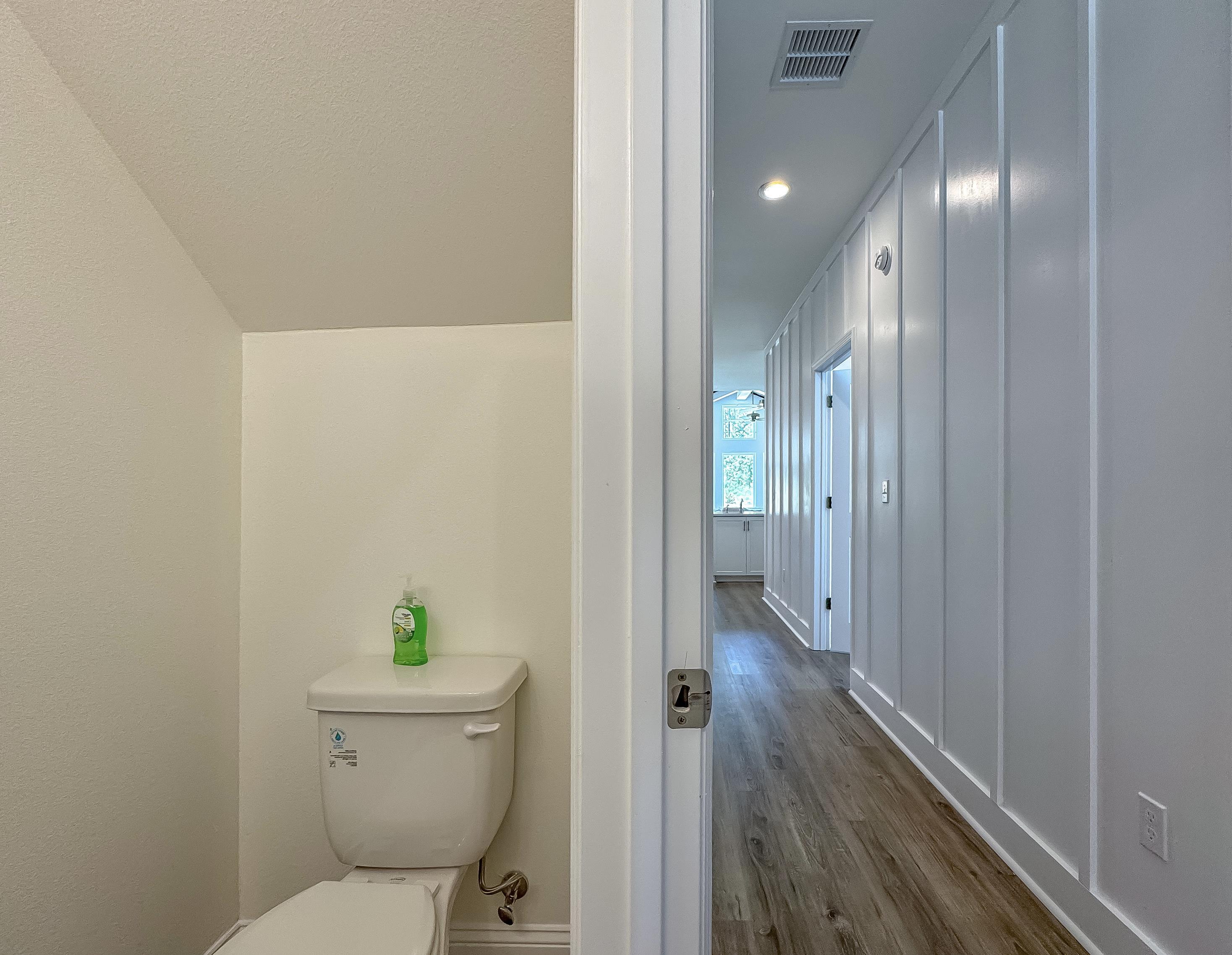 1366 Landon Hills Drive, Tallahassee, Florida image 22