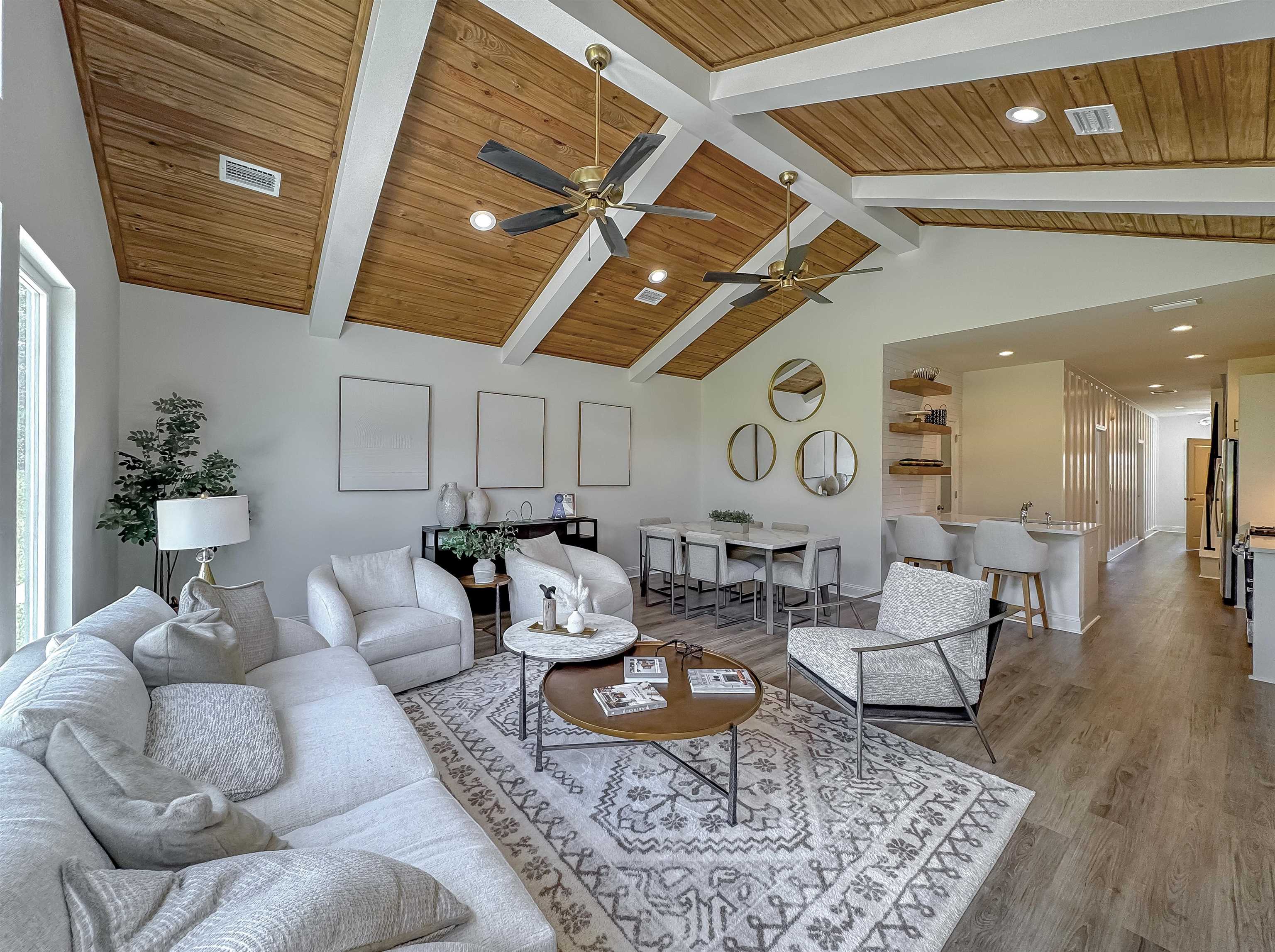 1366 Landon Hills Drive, Tallahassee, Florida image 3