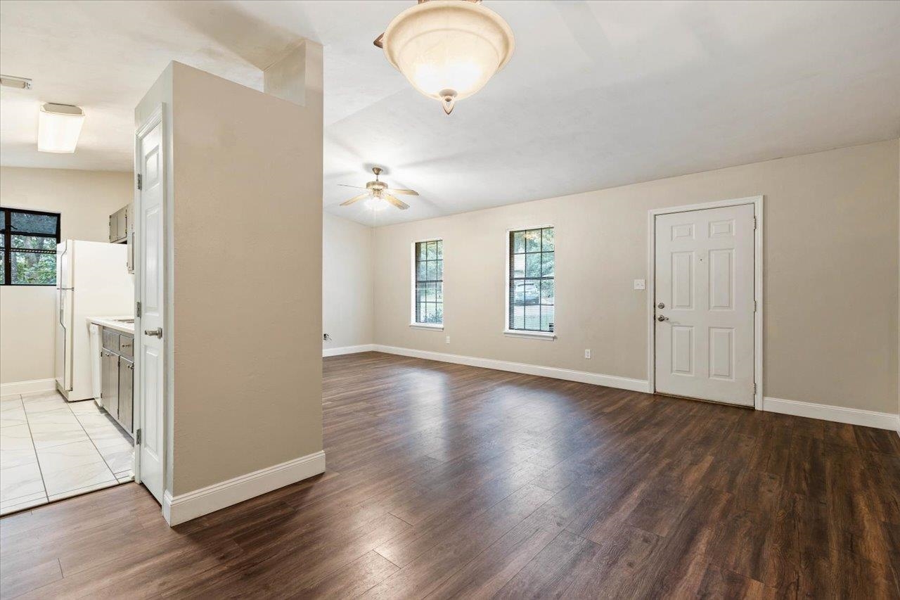 247 Whetherbine Way, Tallahassee, Texas image 14