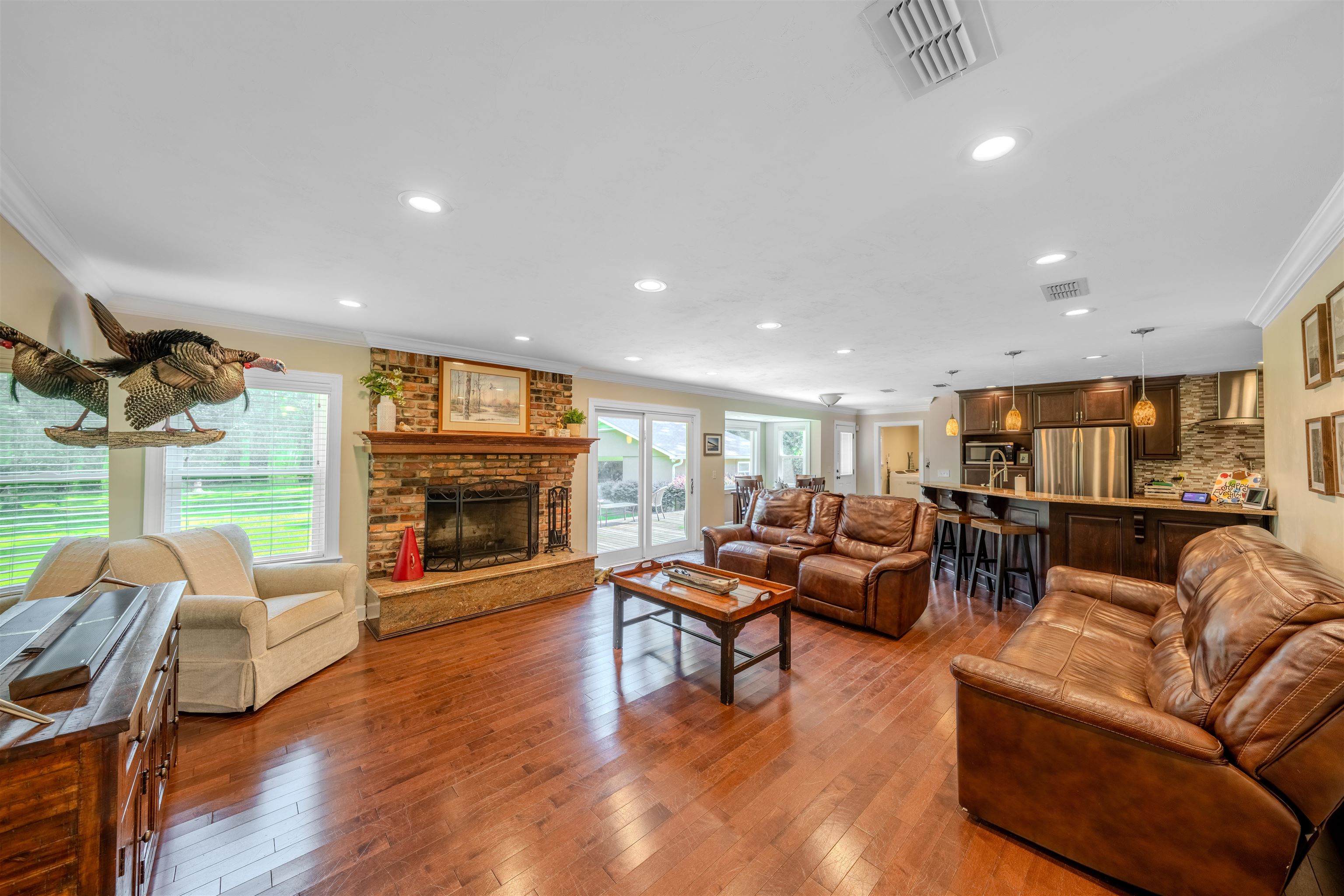 1178 Robin Kay Road, Tallahassee, Texas image 18