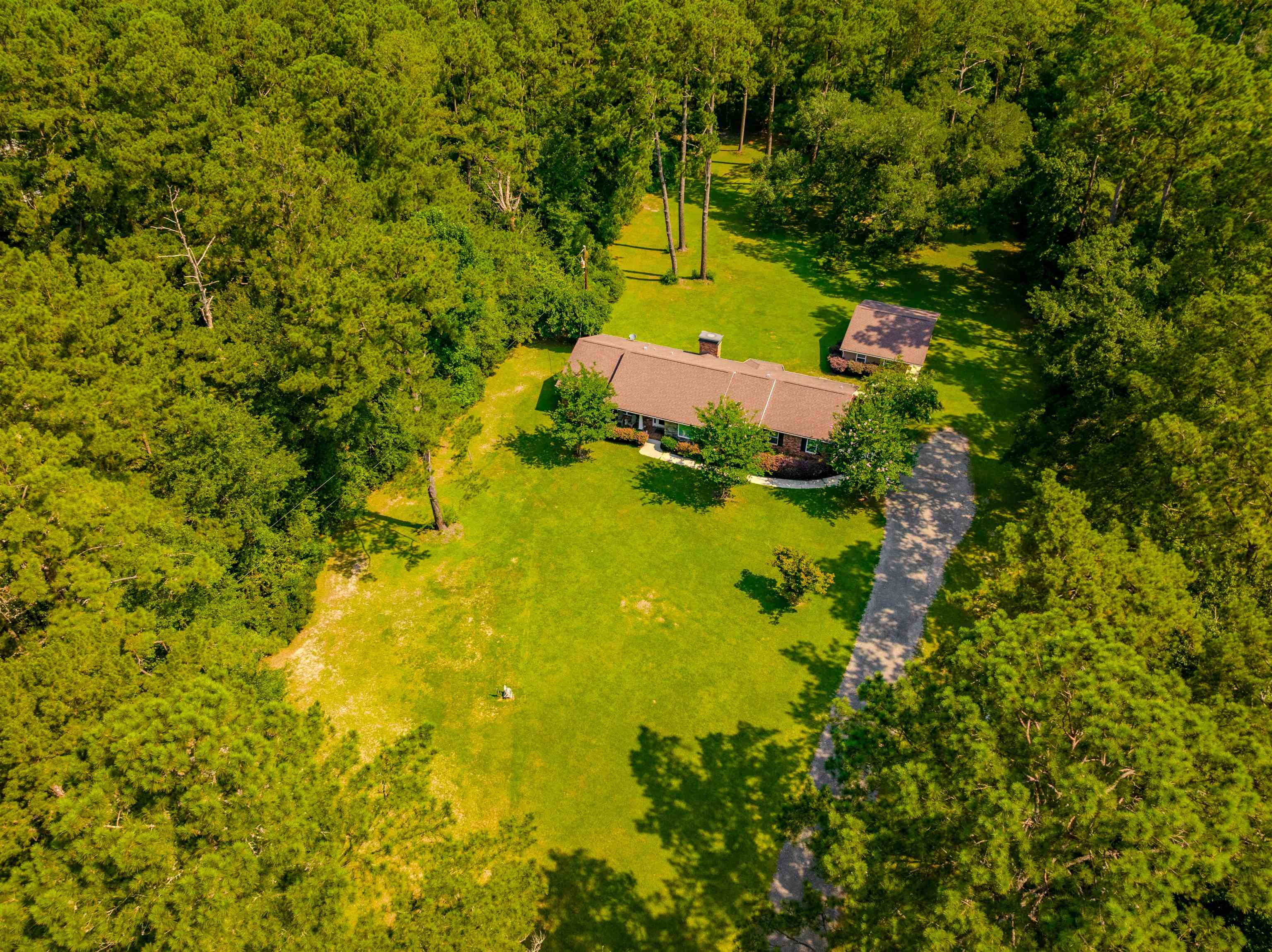 1178 Robin Kay Road, Tallahassee, Texas image 40