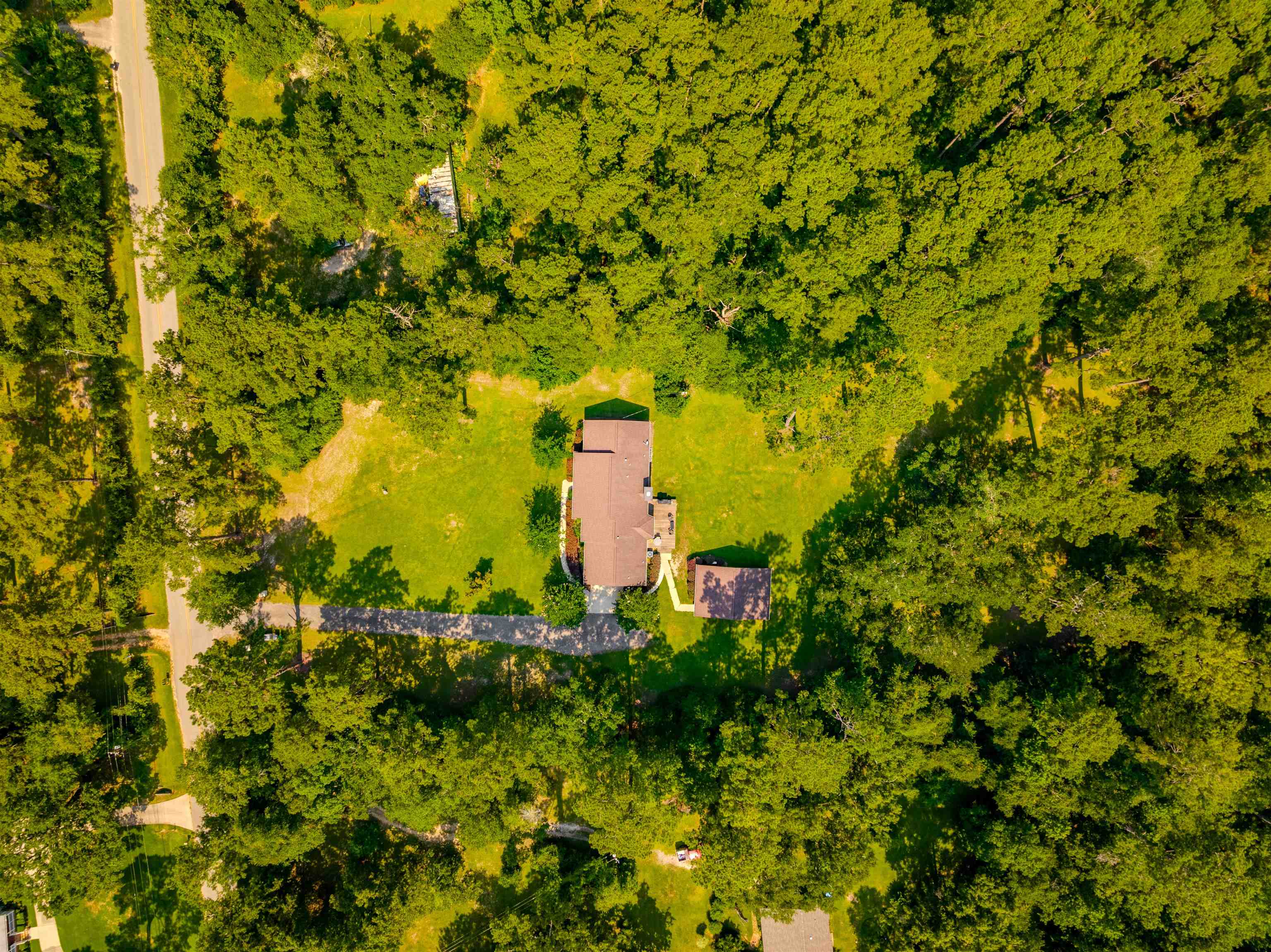 1178 Robin Kay Road, Tallahassee, Texas image 42