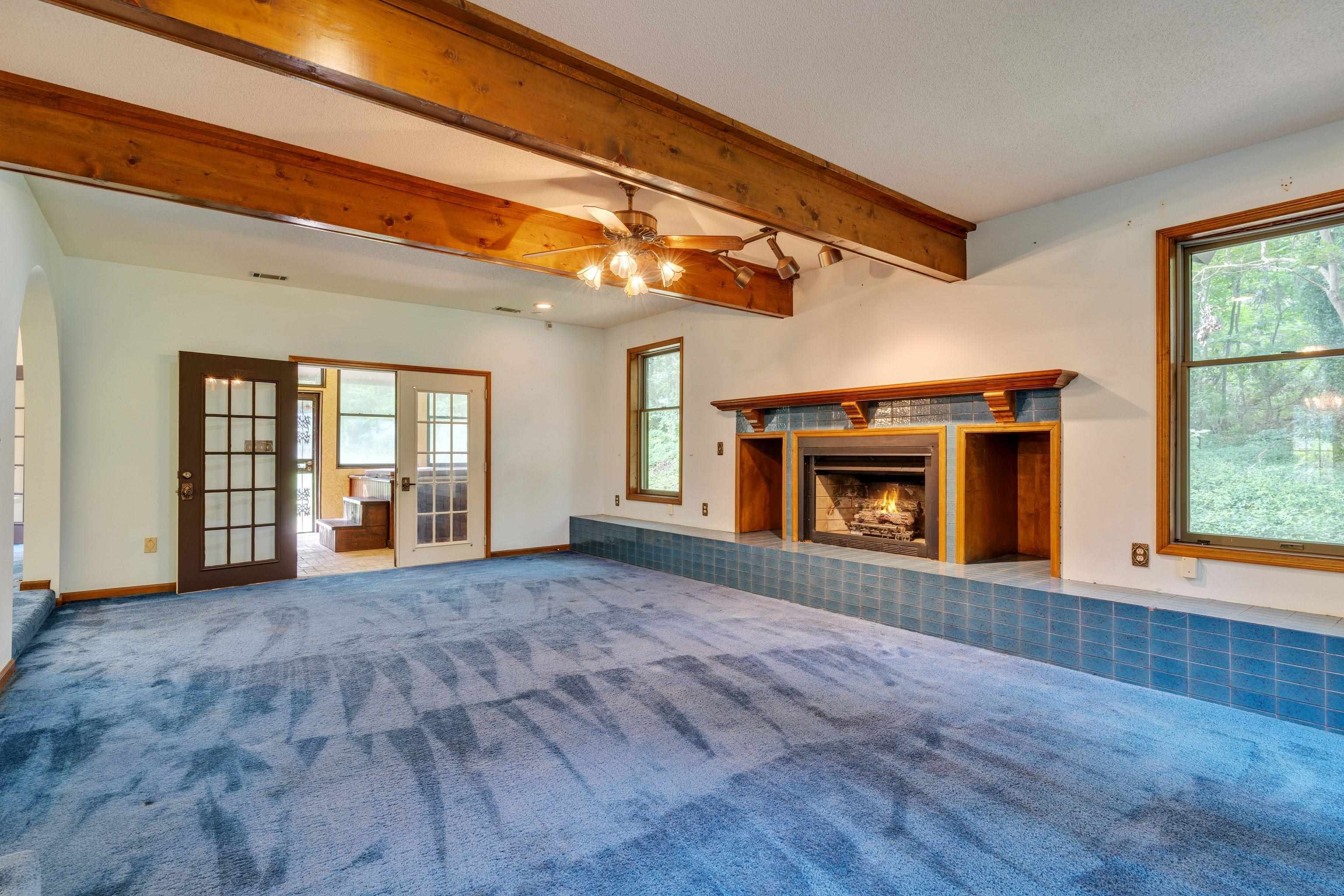 6375 Thomasville Road, Tallahassee, Florida image 19