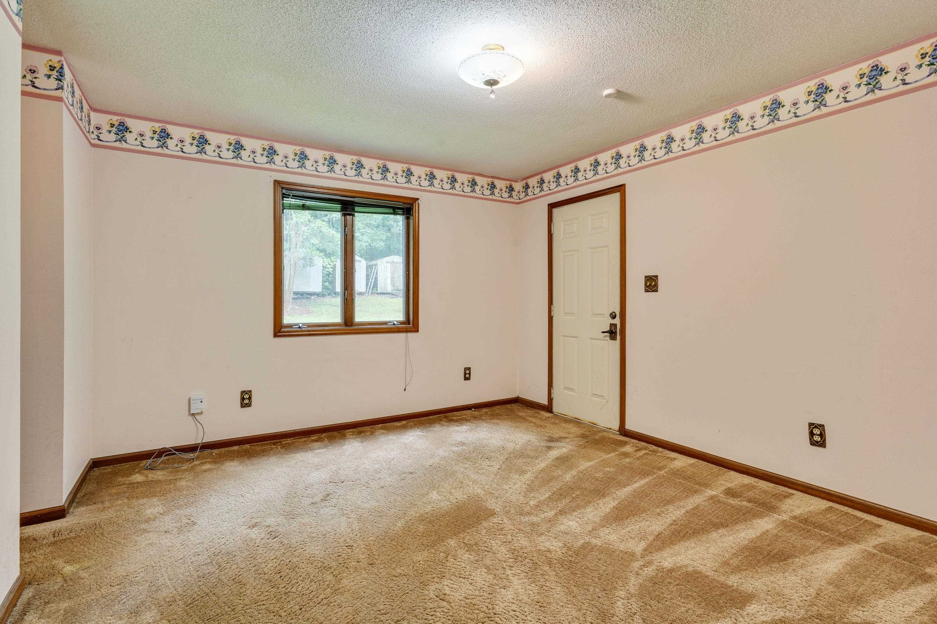 6375 Thomasville Road, Tallahassee, Florida image 22