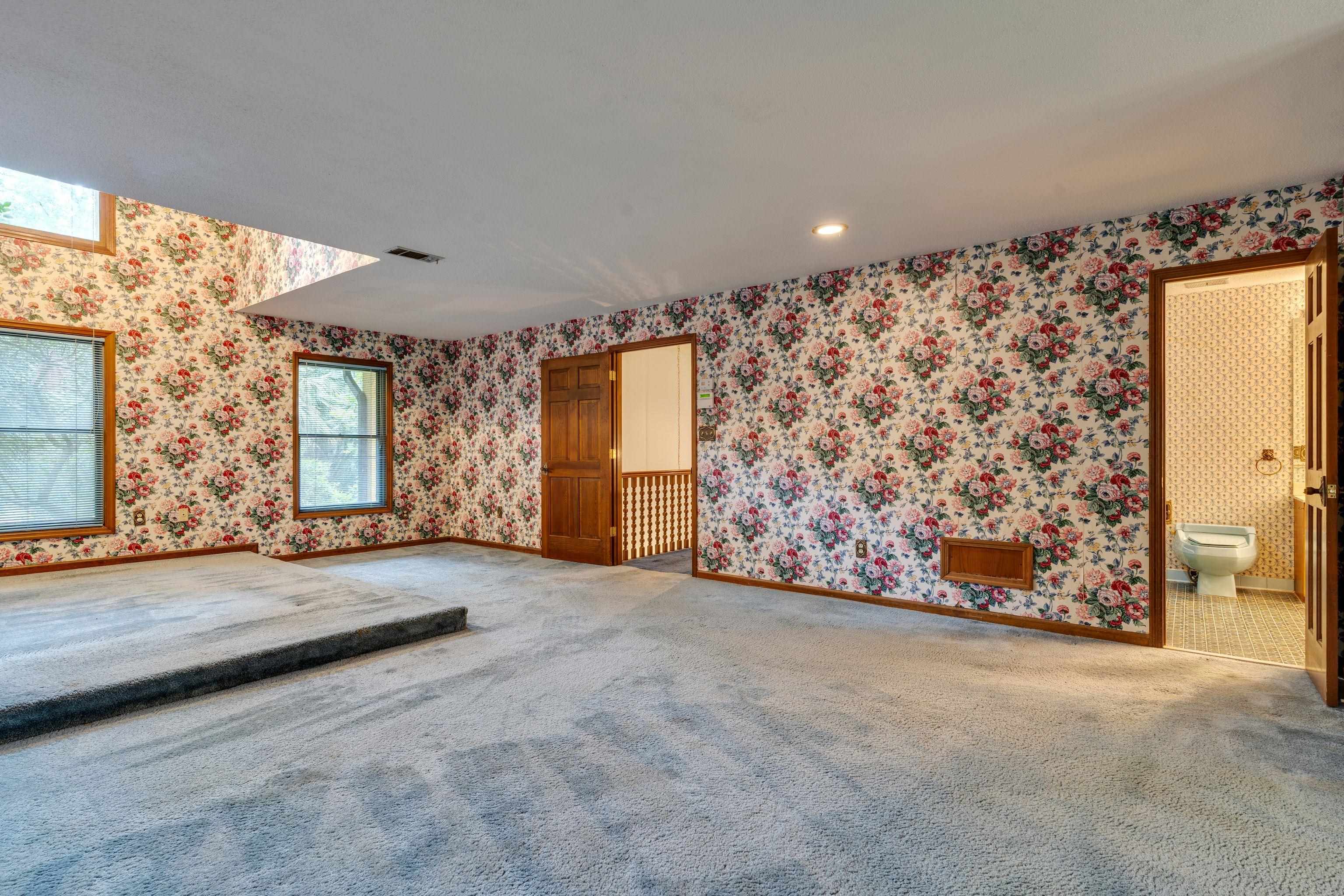 6375 Thomasville Road, Tallahassee, Florida image 30