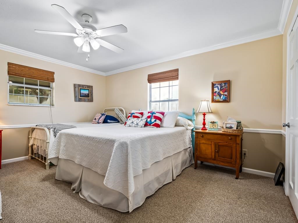 111 California Street, Carrabelle, Texas image 21