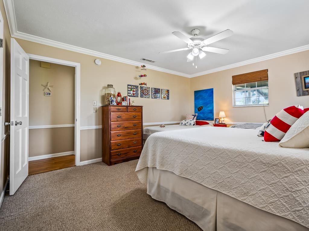 111 California Street, Carrabelle, Texas image 22