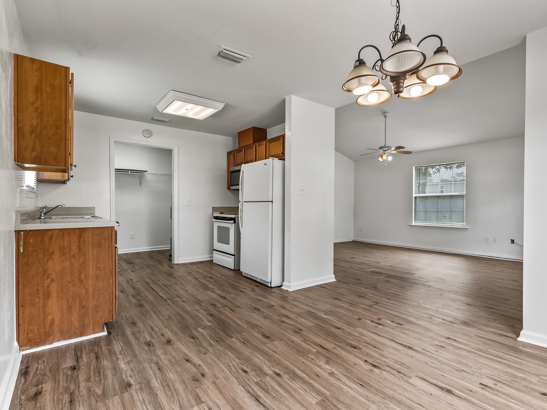 2250 Holton Street, Tallahassee, Florida image 11