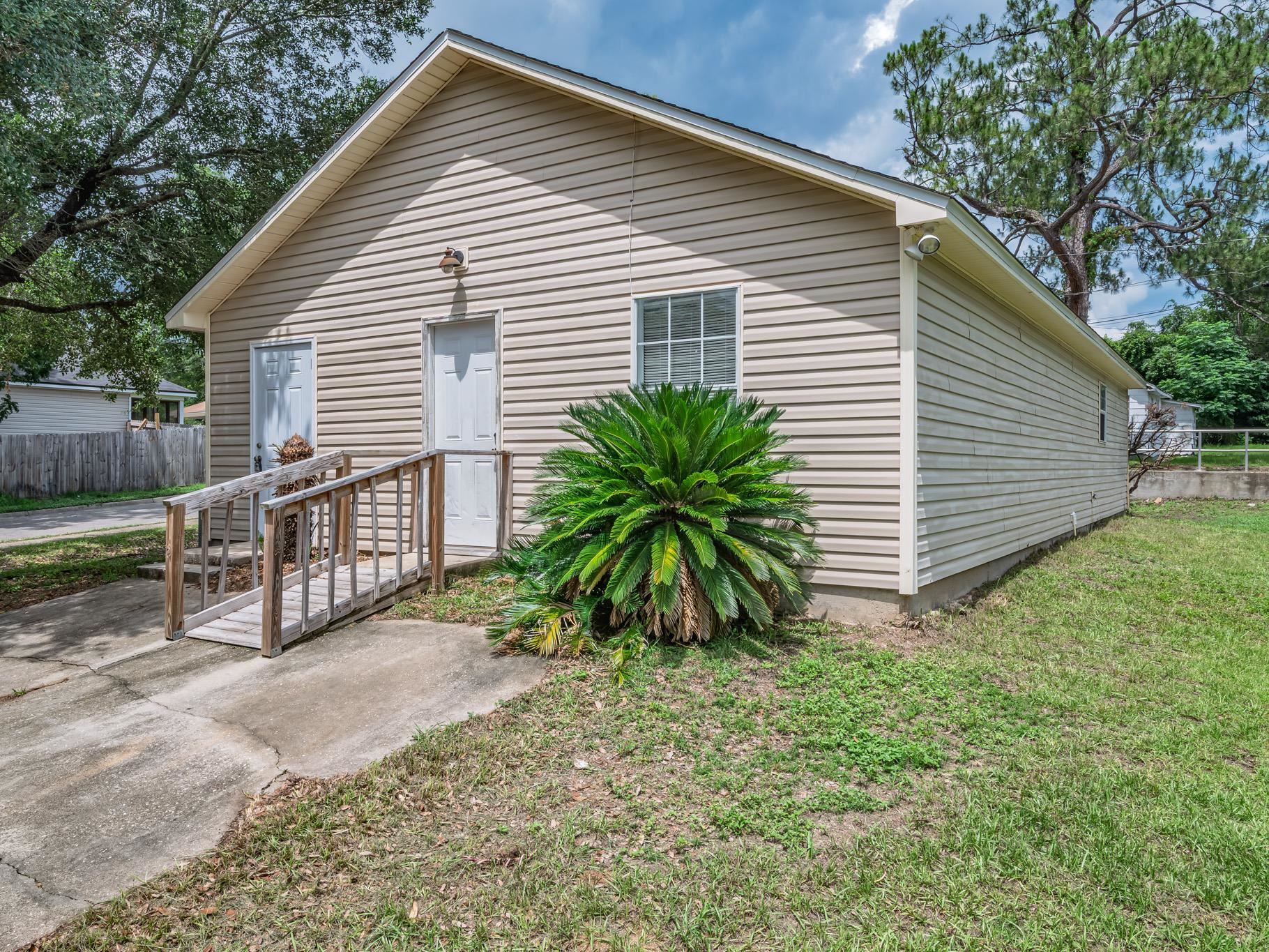 2250 Holton Street, Tallahassee, Florida image 3