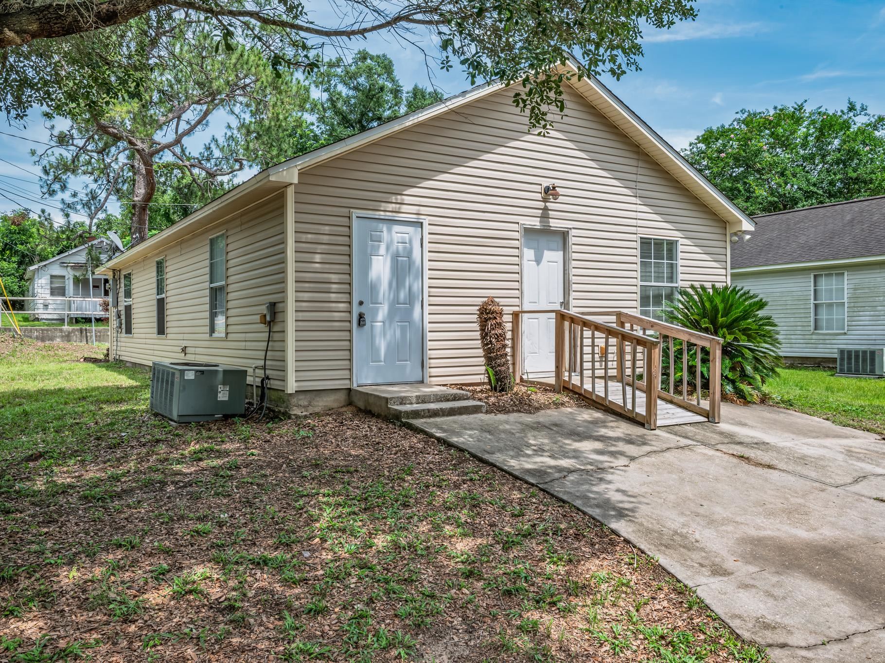 2250 Holton Street, Tallahassee, Florida image 4