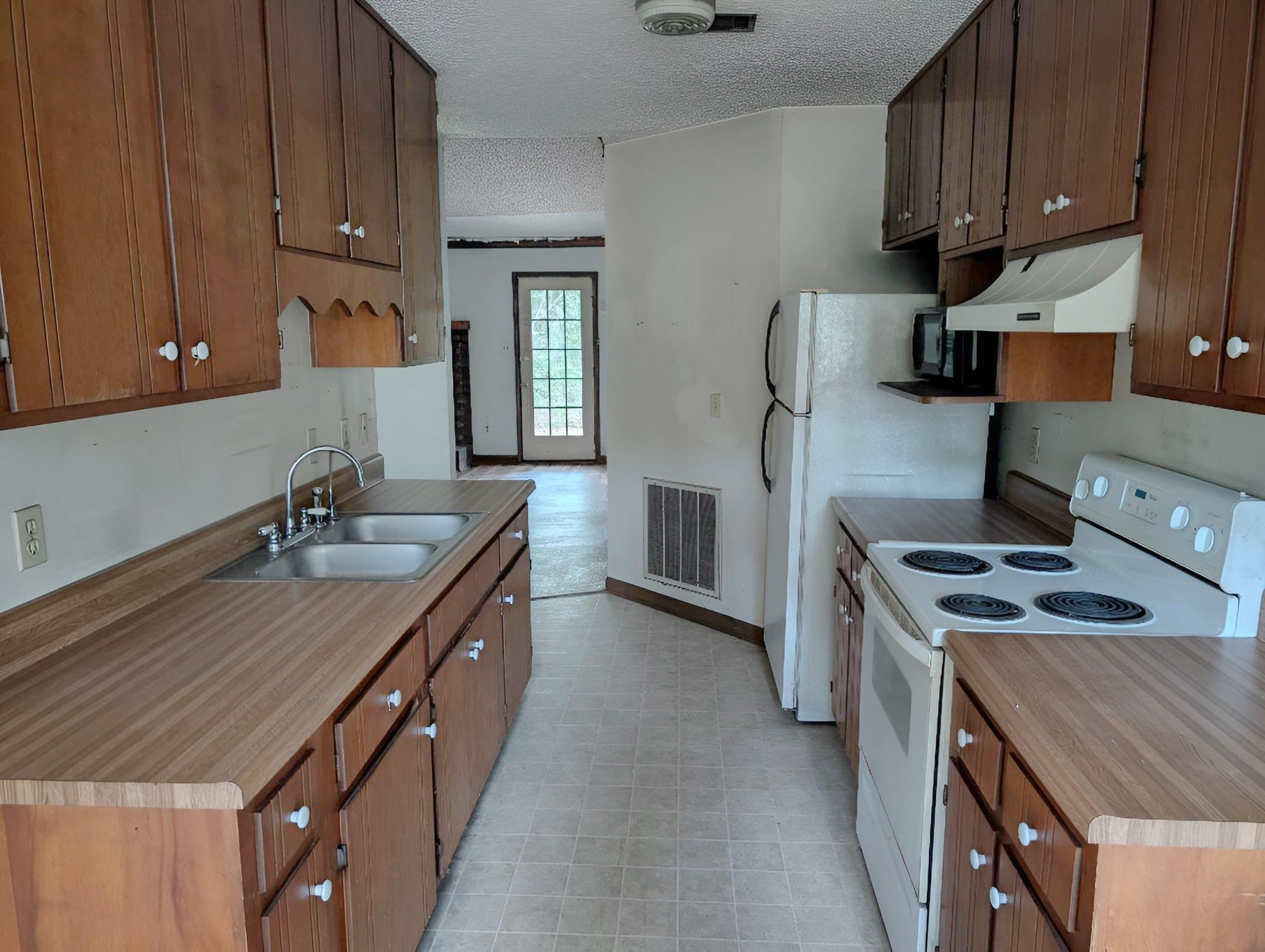 44 Wildwood Drive, Crawfordville, Florida image 7