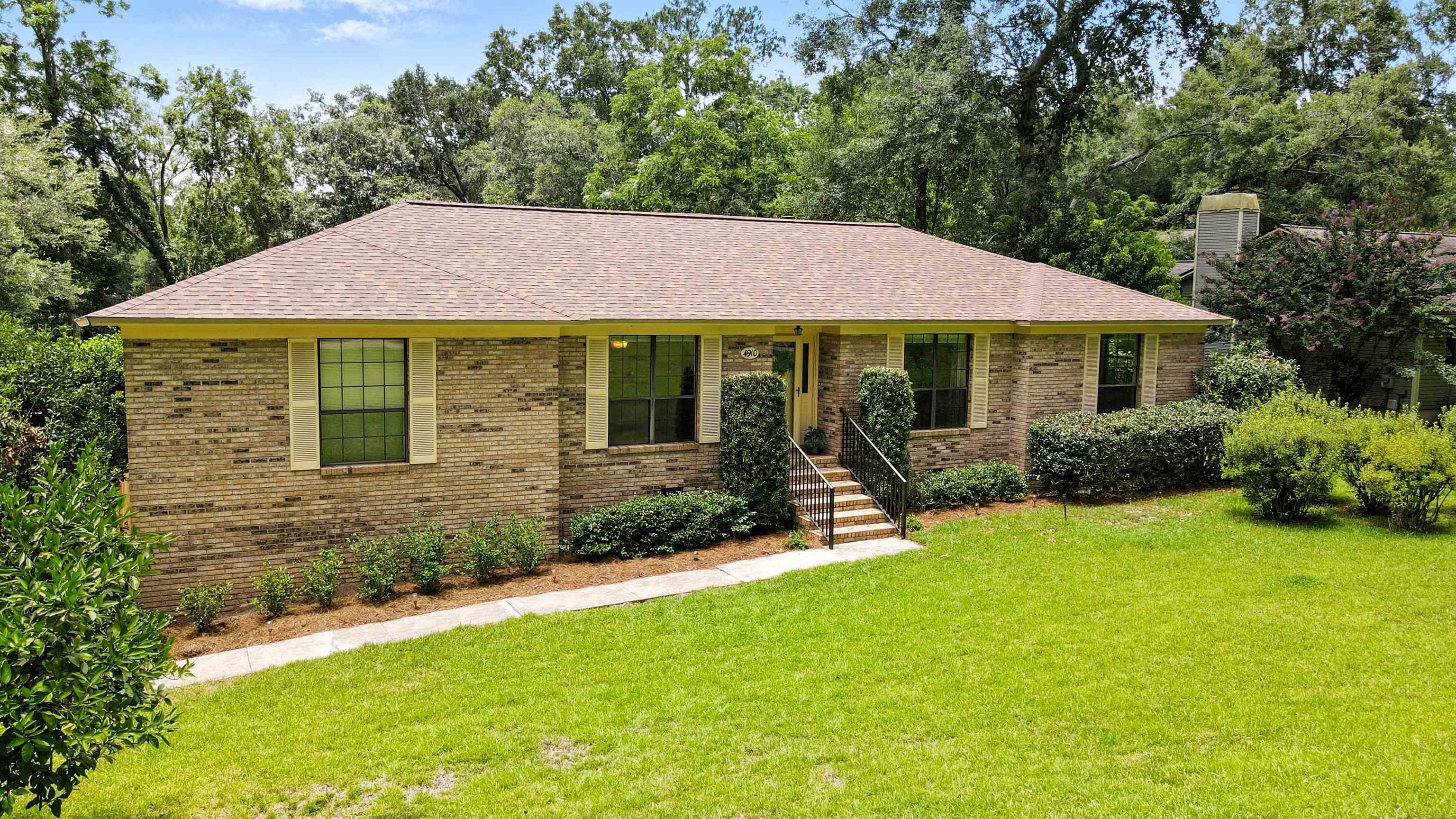 4910 Ballygar Drive, Tallahassee, Florida image 2