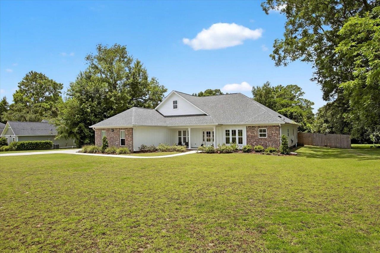 2308 Napoleon Bonaparte Drive, Tallahassee, Florida image 3