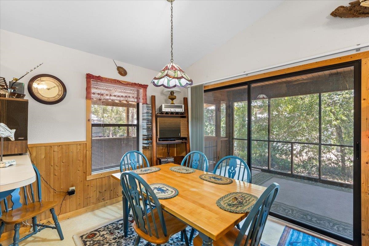 1815 NE Mabels Avenue, Steinhatchee, Florida image 15