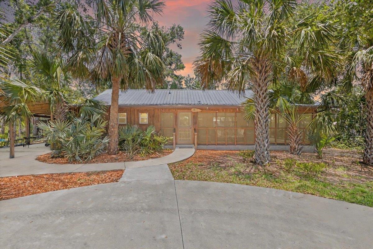 1815 NE Mabels Avenue, Steinhatchee, Florida image 2