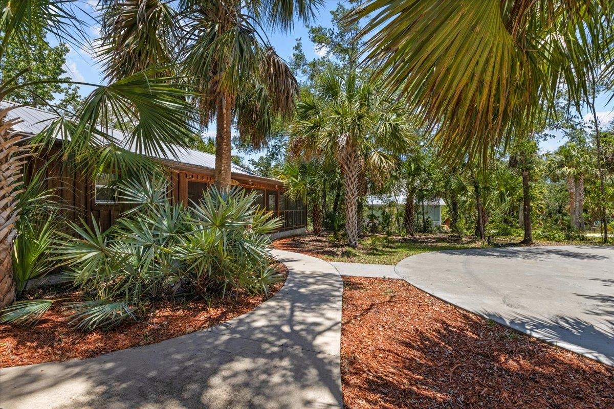 1815 NE Mabels Avenue, Steinhatchee, Florida image 9