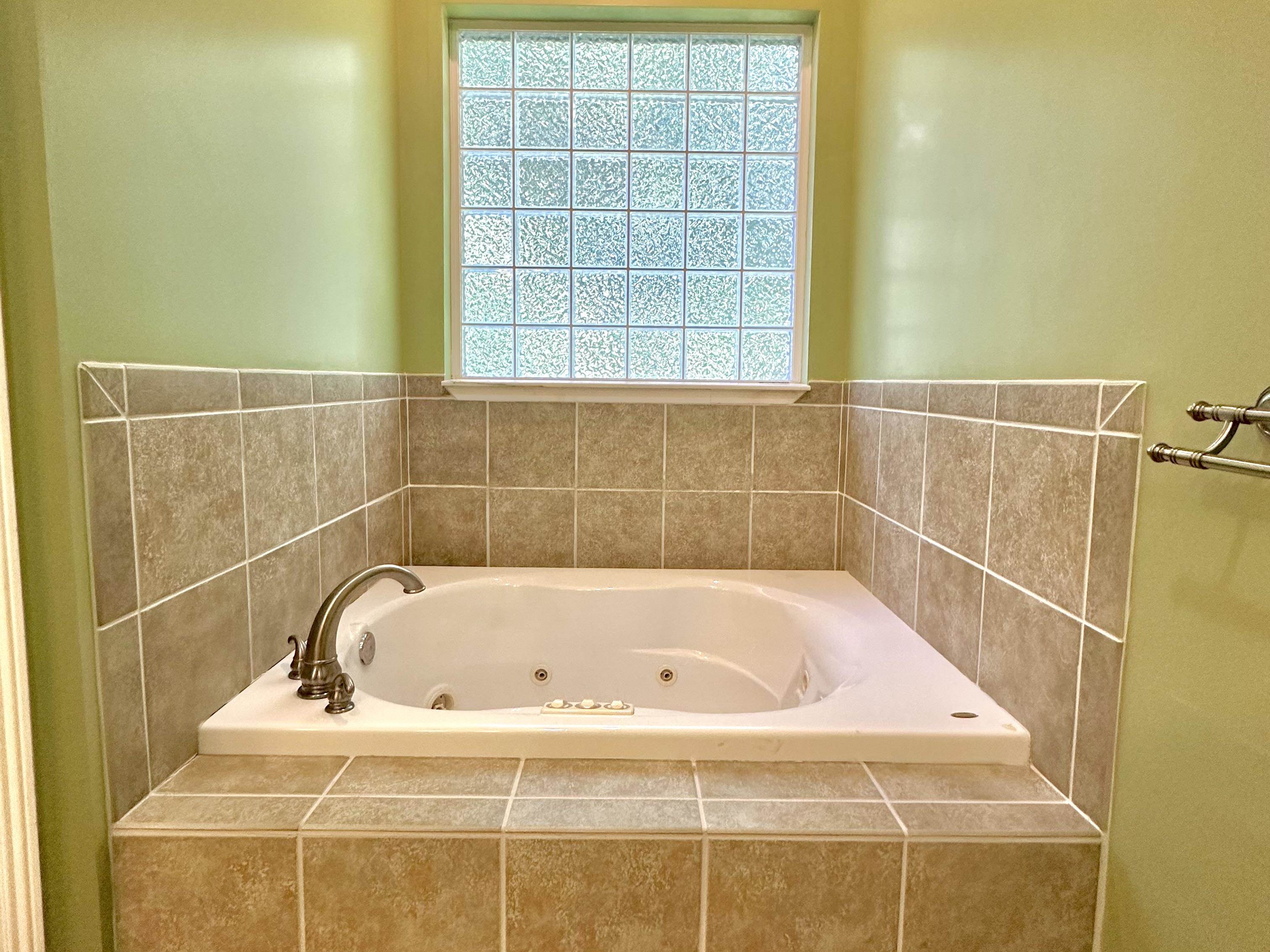 10 Yvonne Court, Havana, Texas image 15