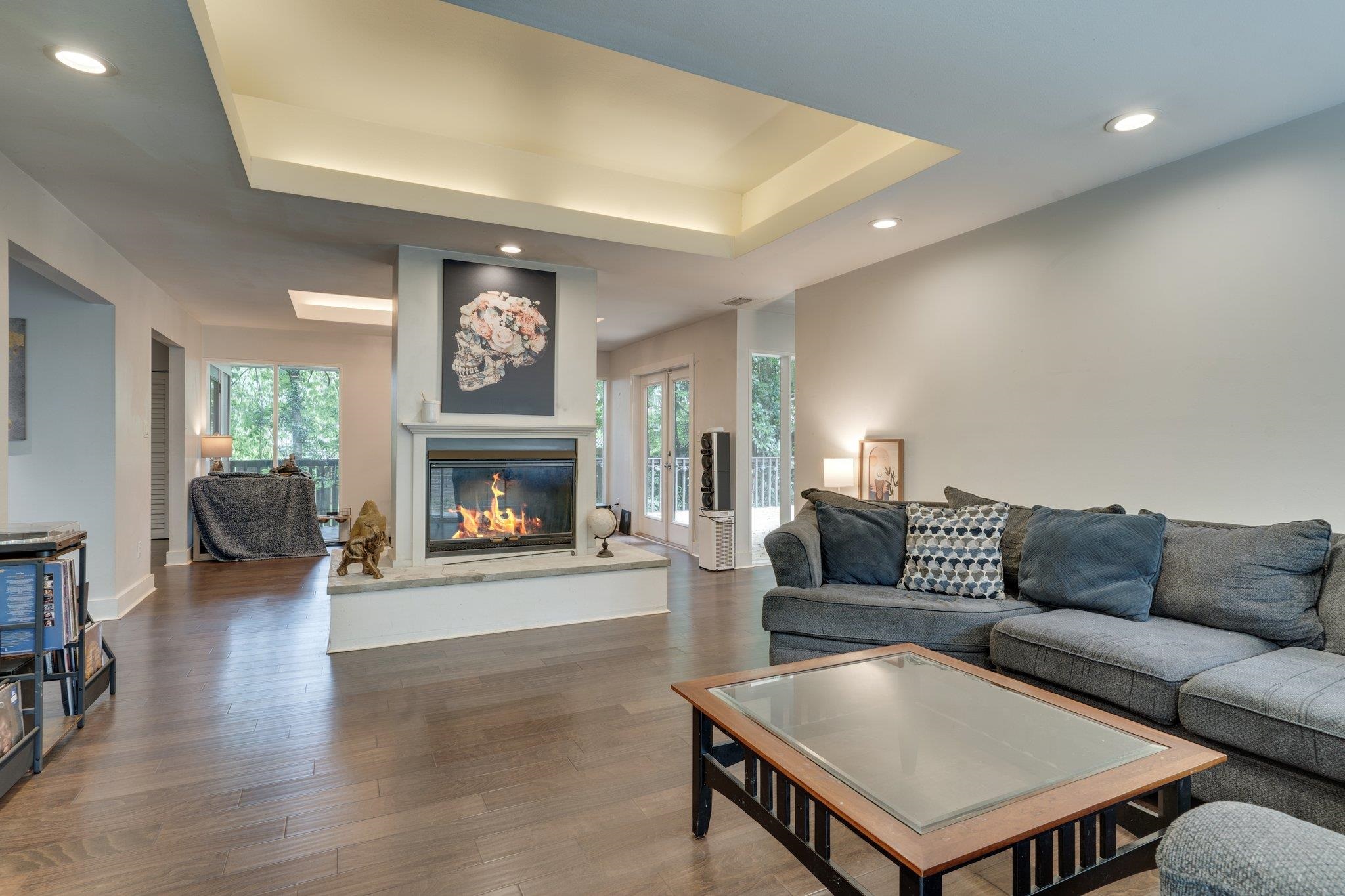 2414 Glenshire Lane, Tallahassee, Texas image 10