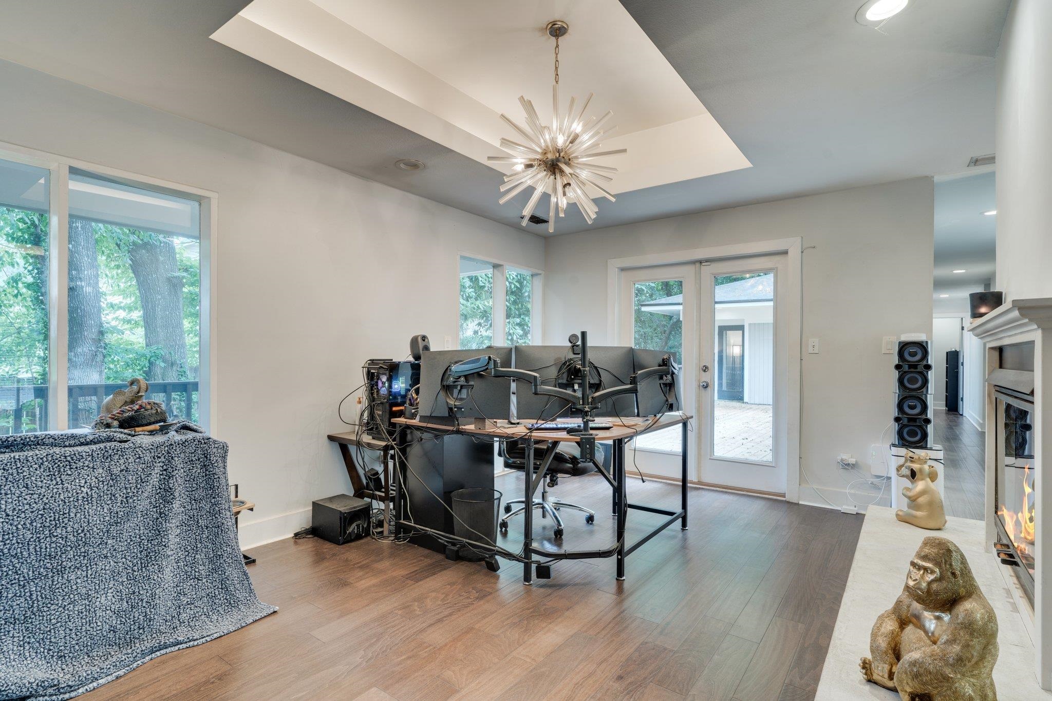 2414 Glenshire Lane, Tallahassee, Texas image 13