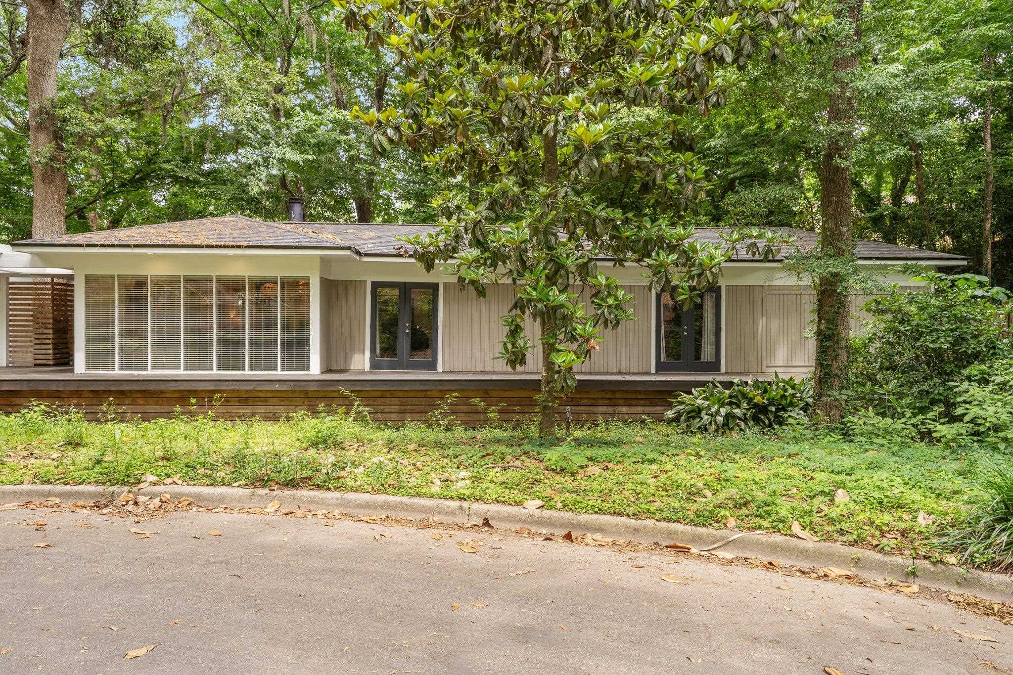 2414 Glenshire Lane, Tallahassee, Texas image 3