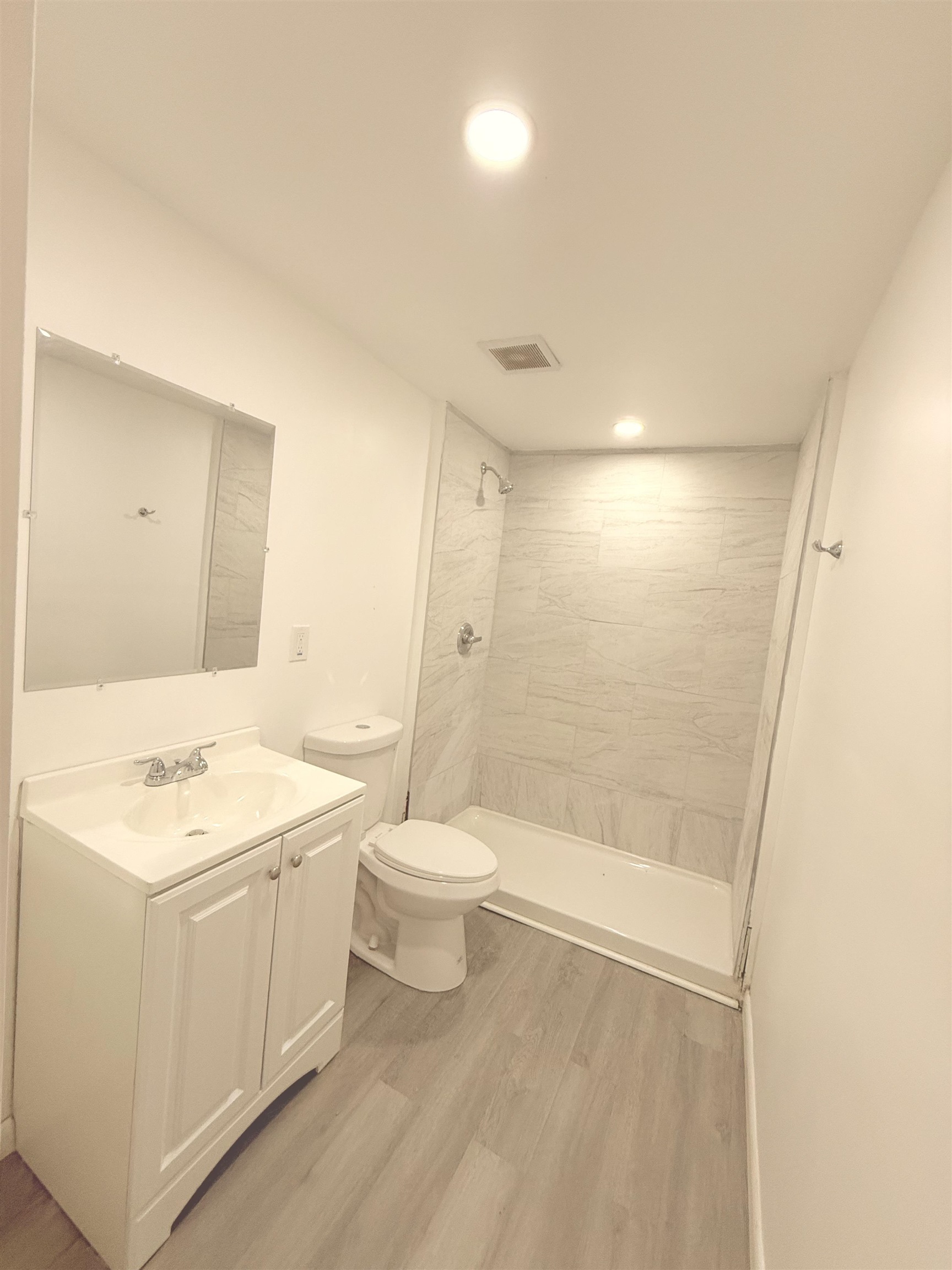2052 Hillsborough Street, Tallahassee, Texas image 10