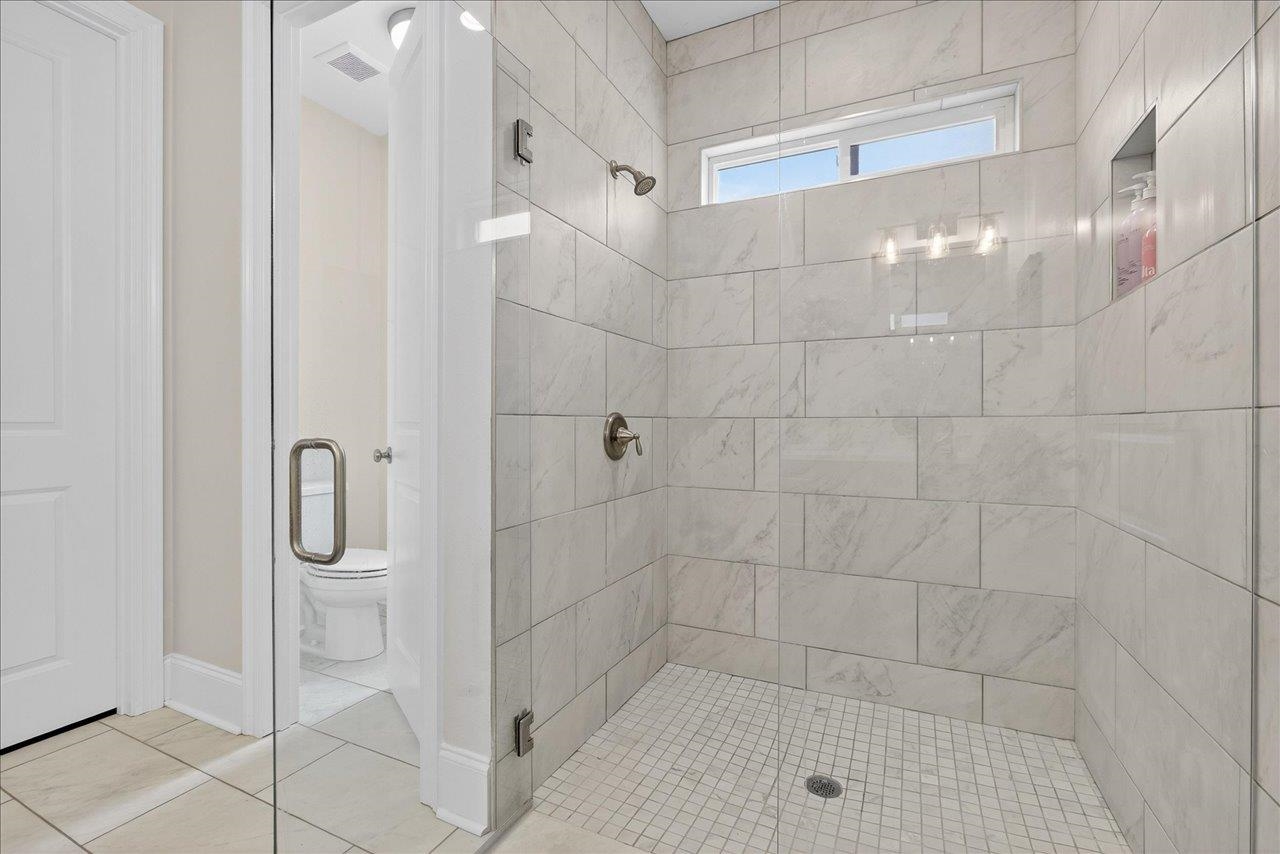 522 Knotted Pine Drive, Tallahassee, Florida image 17