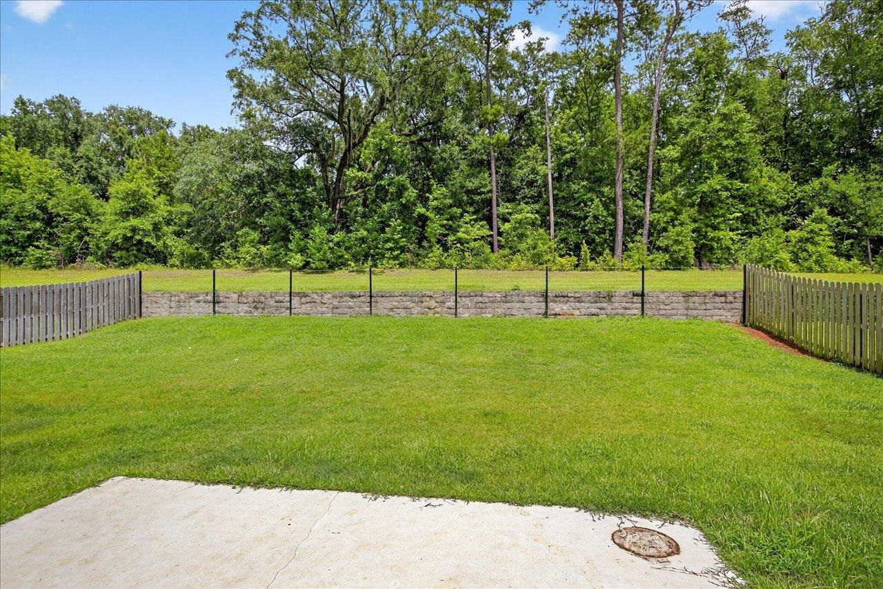 522 Knotted Pine Drive, Tallahassee, Florida image 30