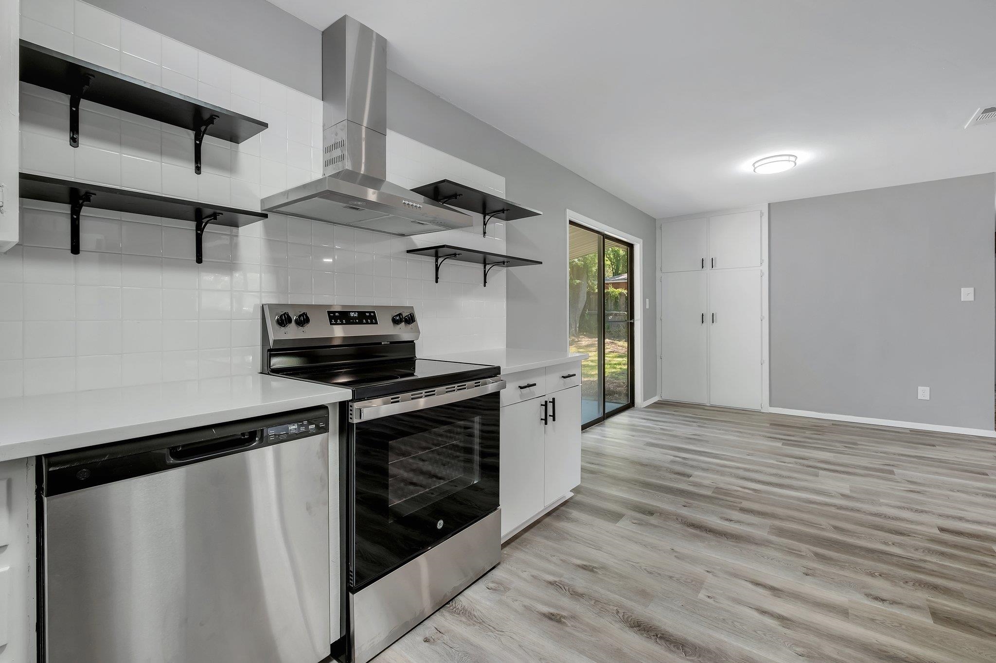 2112 Cambridge Drive, Tallahassee, Texas image 6