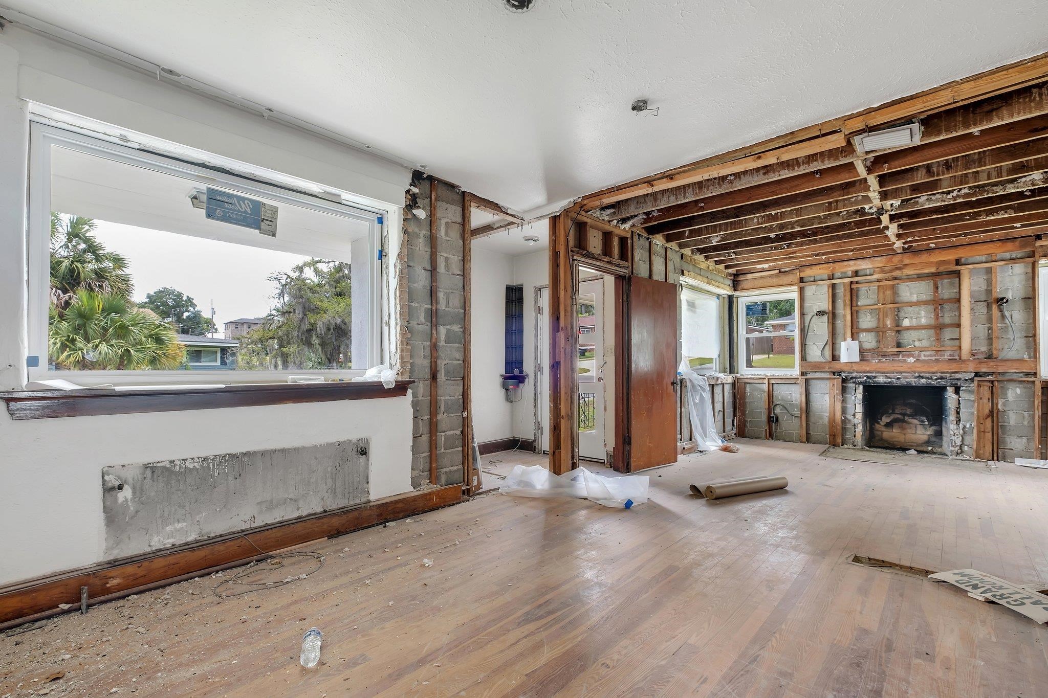 111 Young Street #14, Tallahassee, Texas image 3