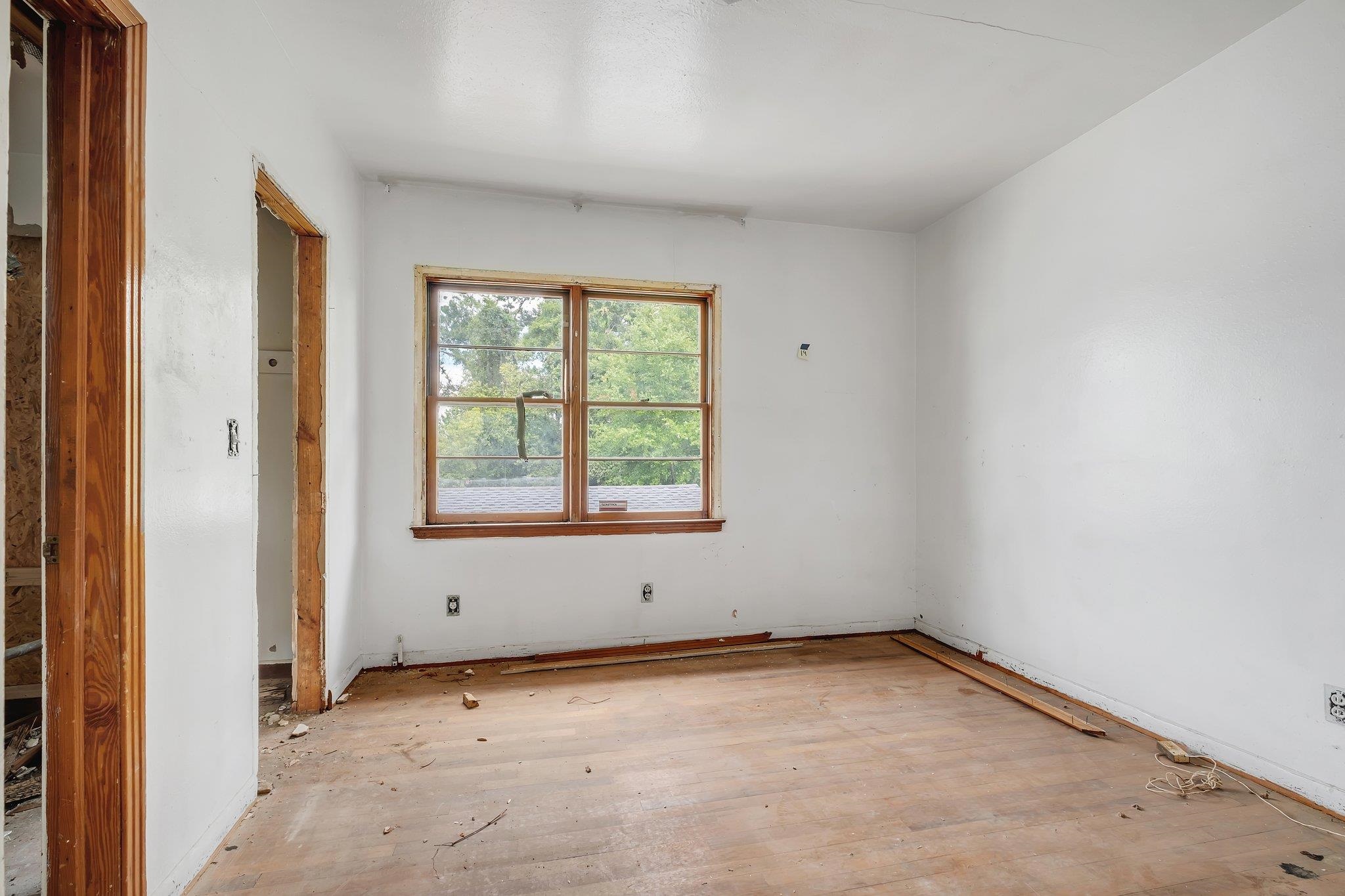 111 Young Street #14, Tallahassee, Texas image 9