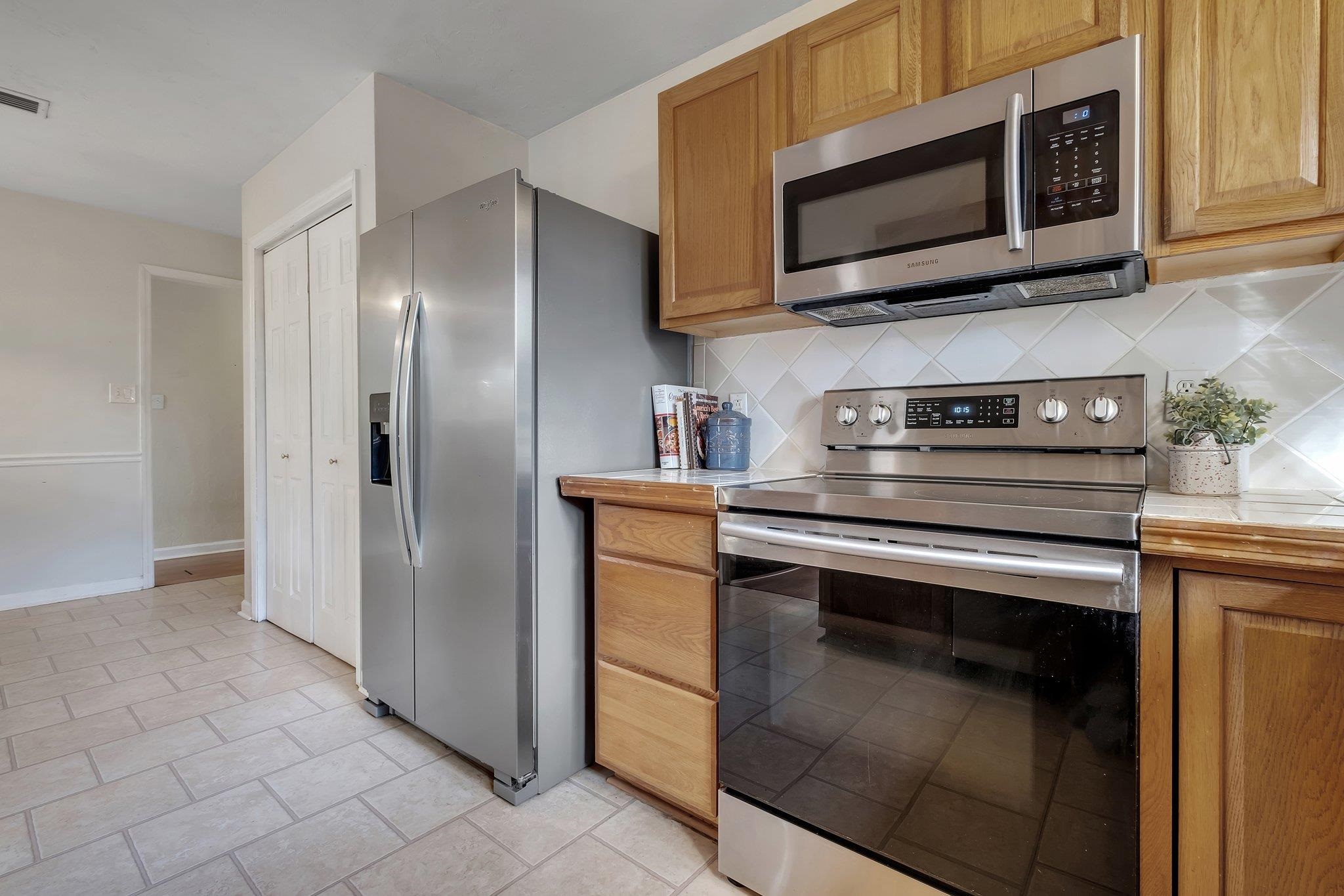 3508 Willow Springs Lane, Tallahassee, Texas image 10